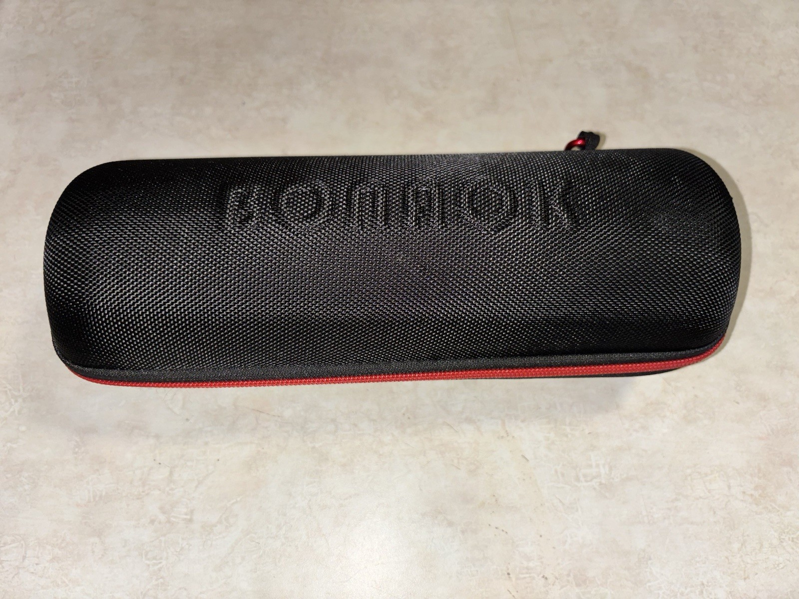 Bonnok Microphone Case Red Travel