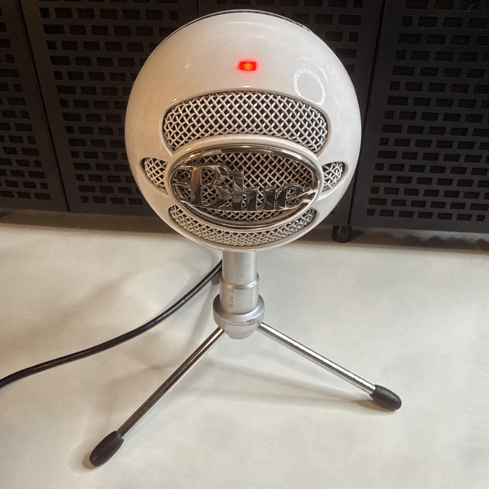 Blue Microphones Snowball ICE Condenser USB White Microphone