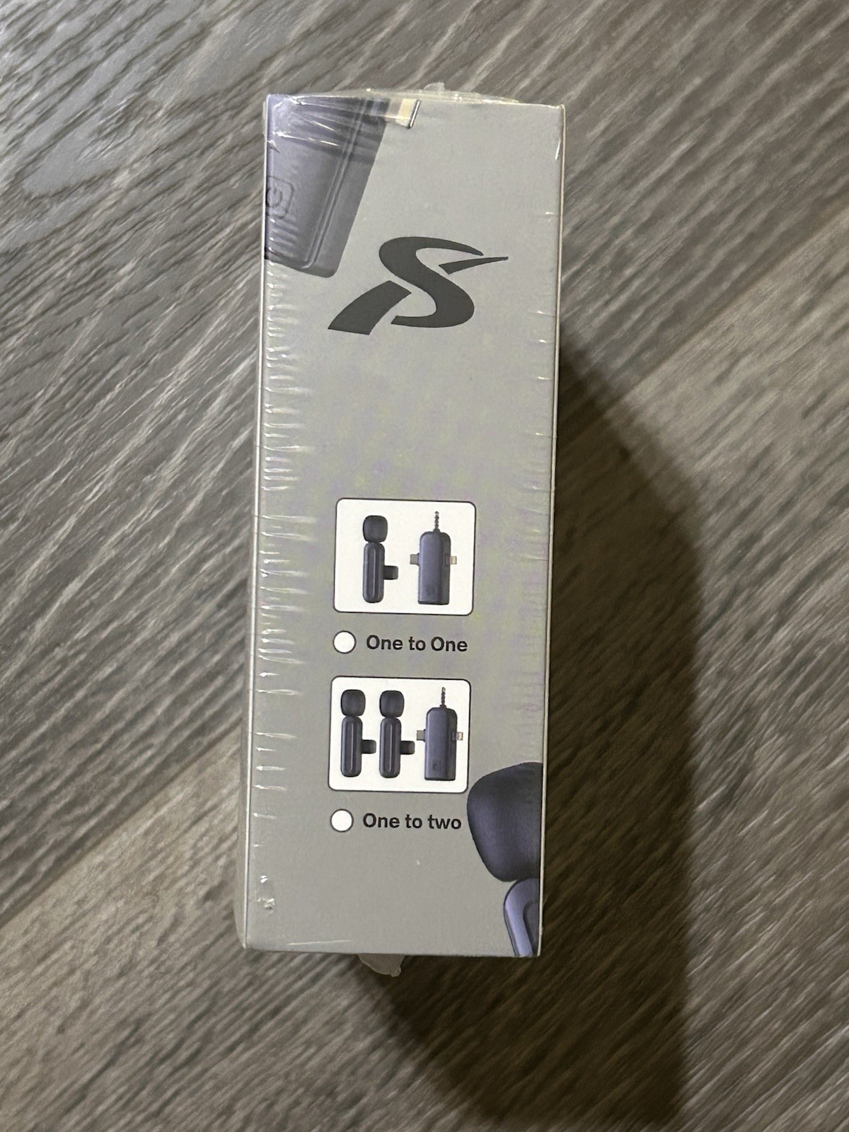 SX26 Wireless Lavalier Microphone 1-to-2 Clip-On Plug & Play System Black
