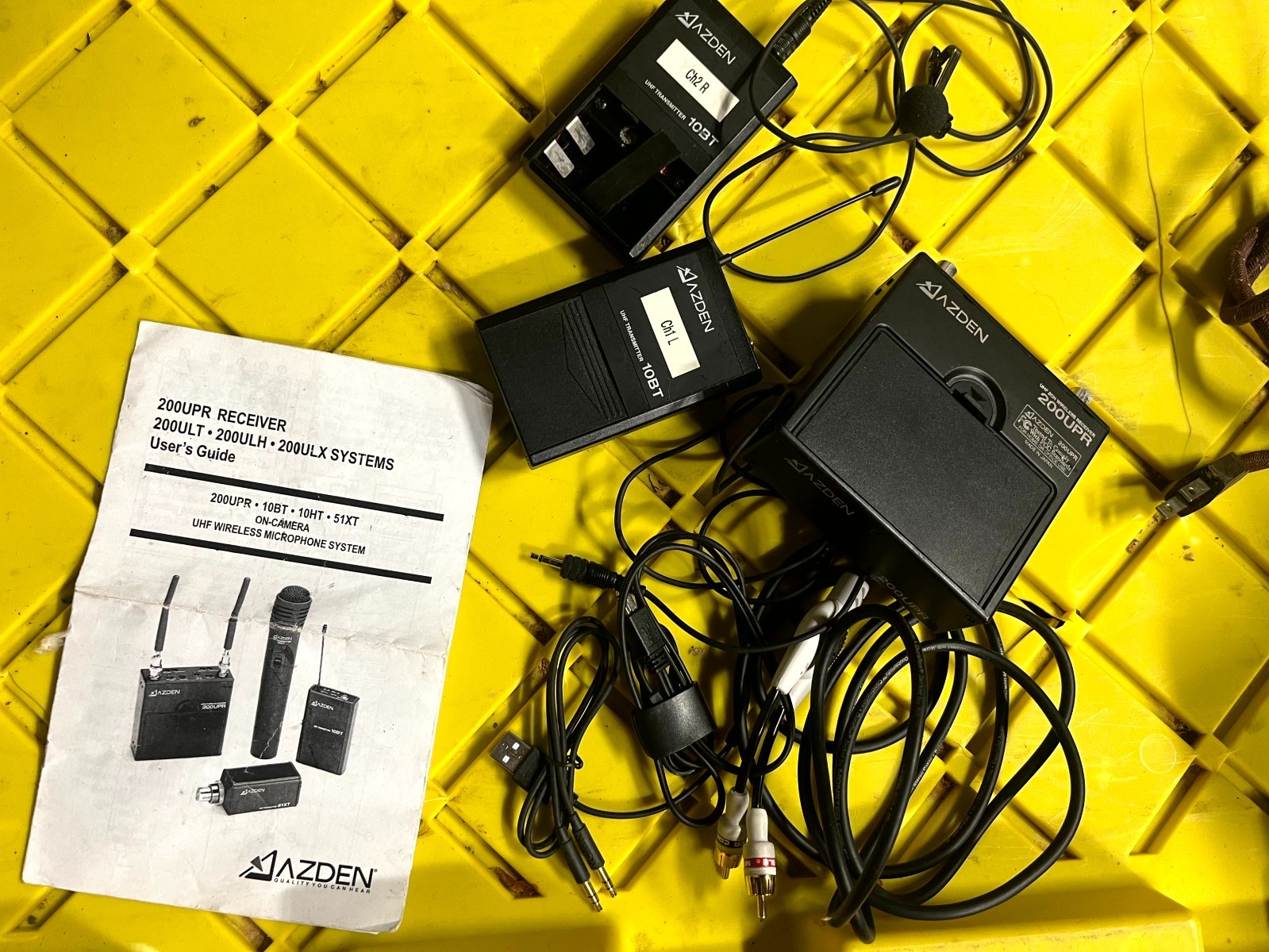 Azden 200UPR Dual-Ch Wireless Receiver & Dual 10BT Transmitter Mic Kit w/ Manual