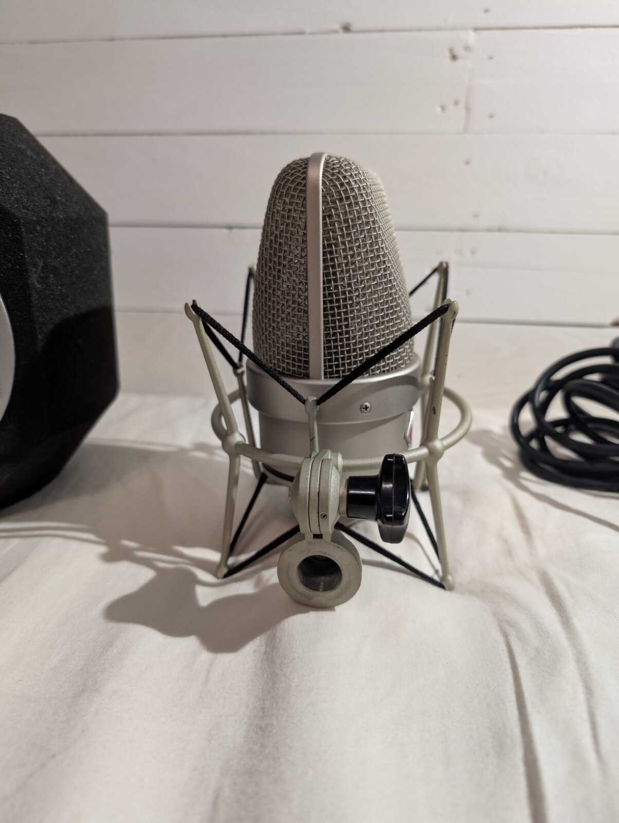 Neumann TLM 49 Cardioid Studio Condenser Microphone