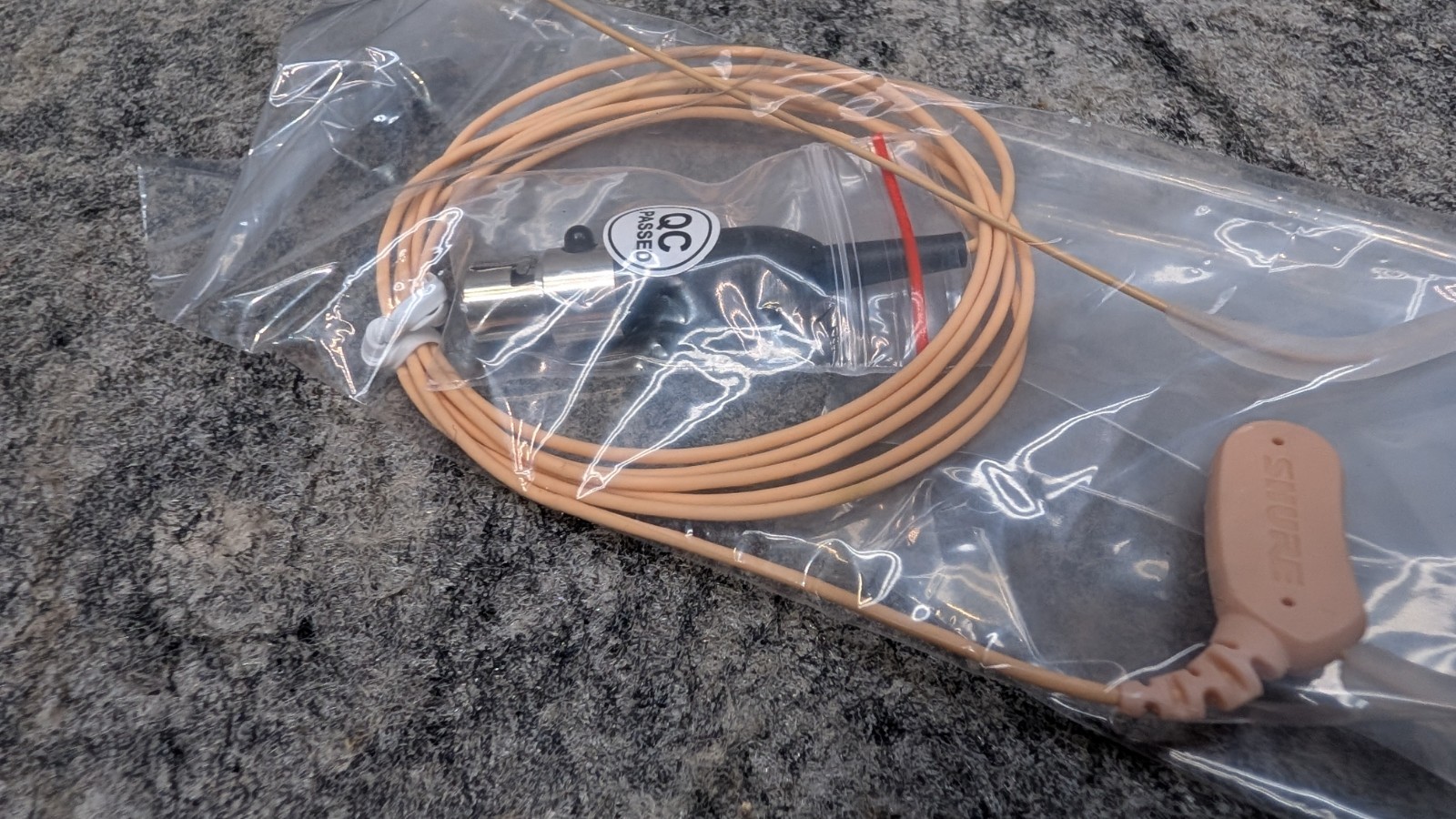 Shure Microflex MX153 Earset Headworn Mic, Tan, Omnidirectional Mic MX153T/O-TQG