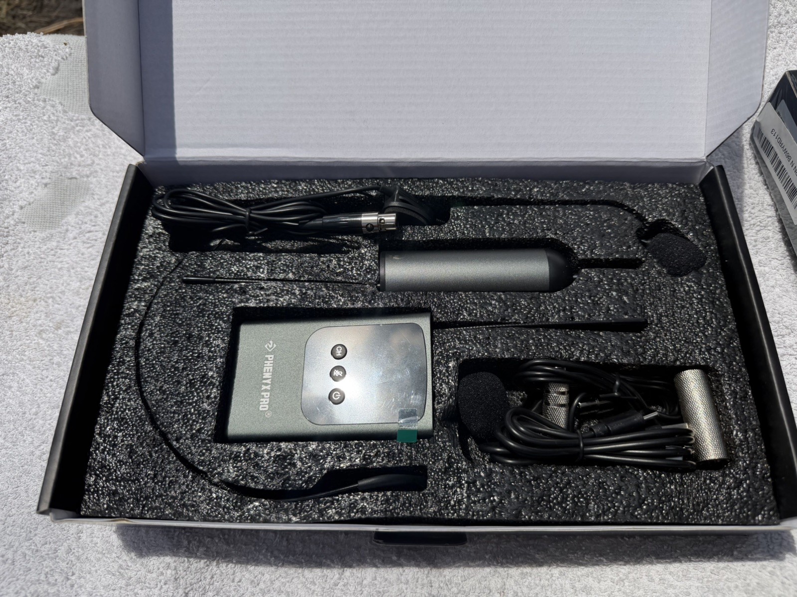 Phenyx Pro Single Digital Wireless Microphone System, w/Mini Receiver…PDP-1-1B
