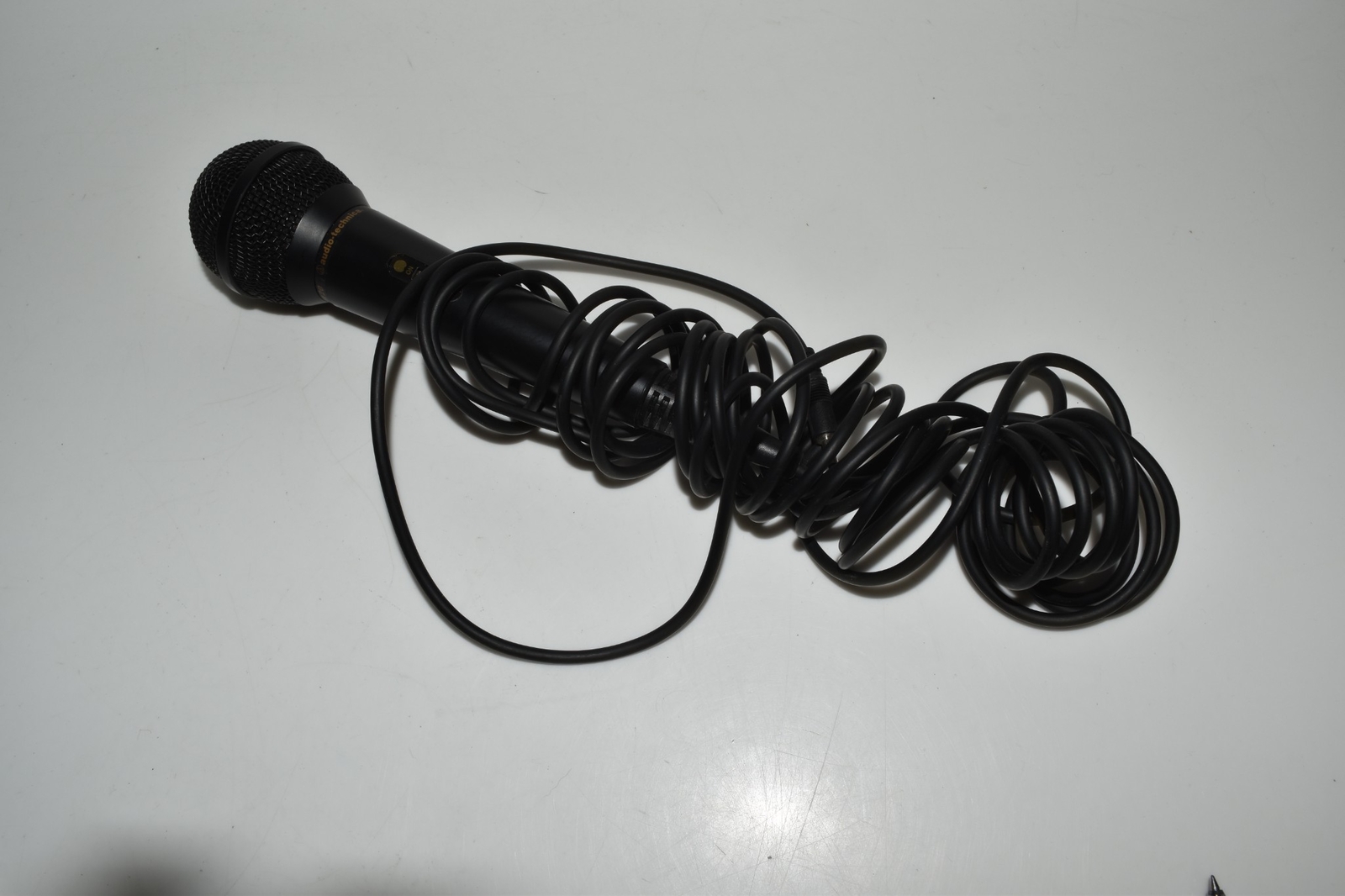 *DS* AUDIO-TECHNICA ATR20 CARDIOID LOW IMPEDANCE MICROPHONE (KPQ8)