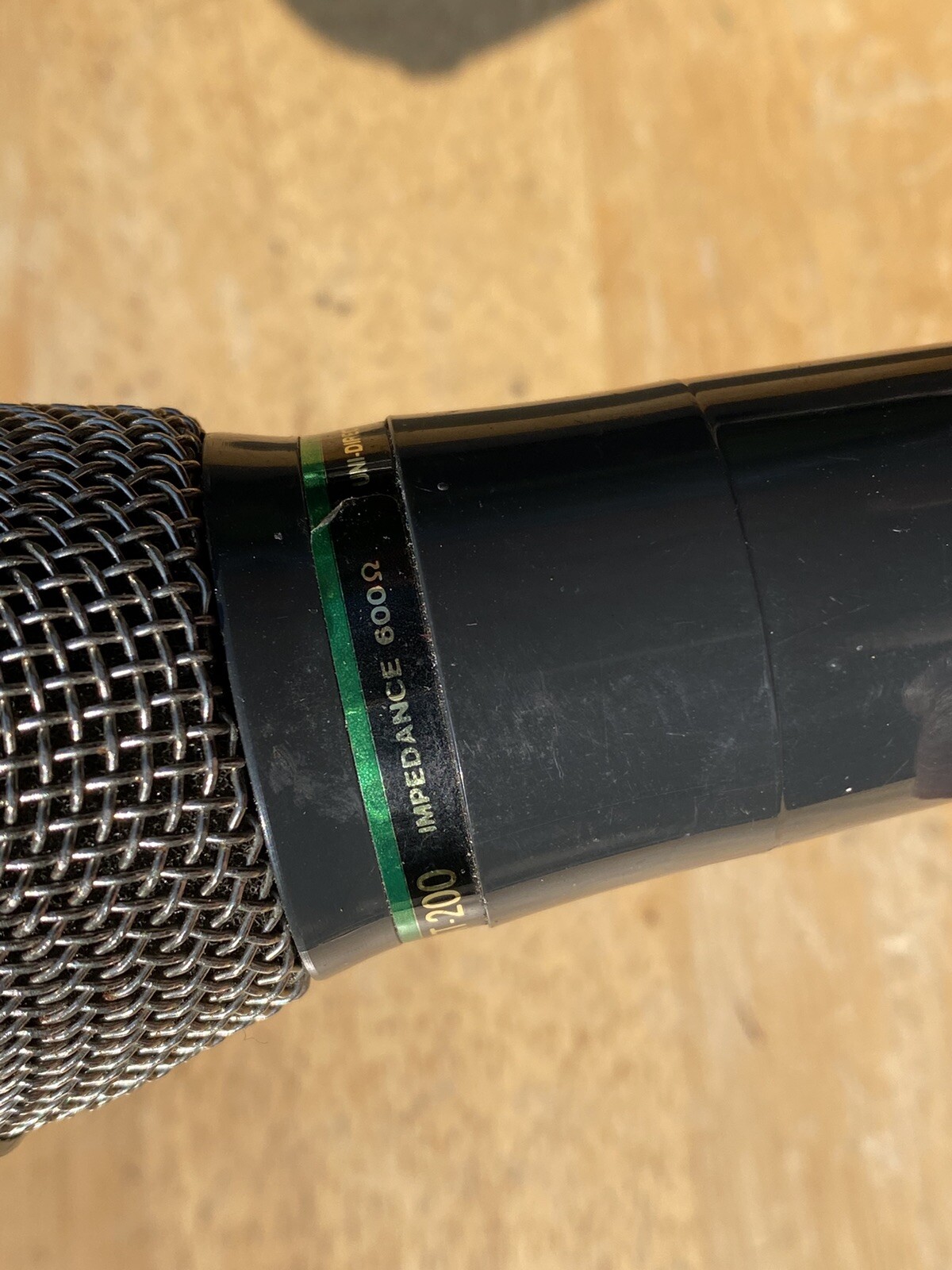 Taky AT-200 Unidirectional Dynamic Microphone Impedance 600 Ohms