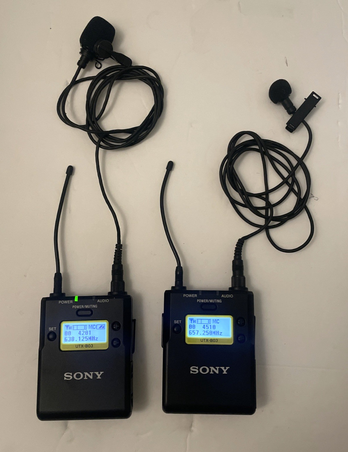 Lot of 2 Sony UTX-B03 Digital Wireless Transmitter w/ Microphones /Batteries