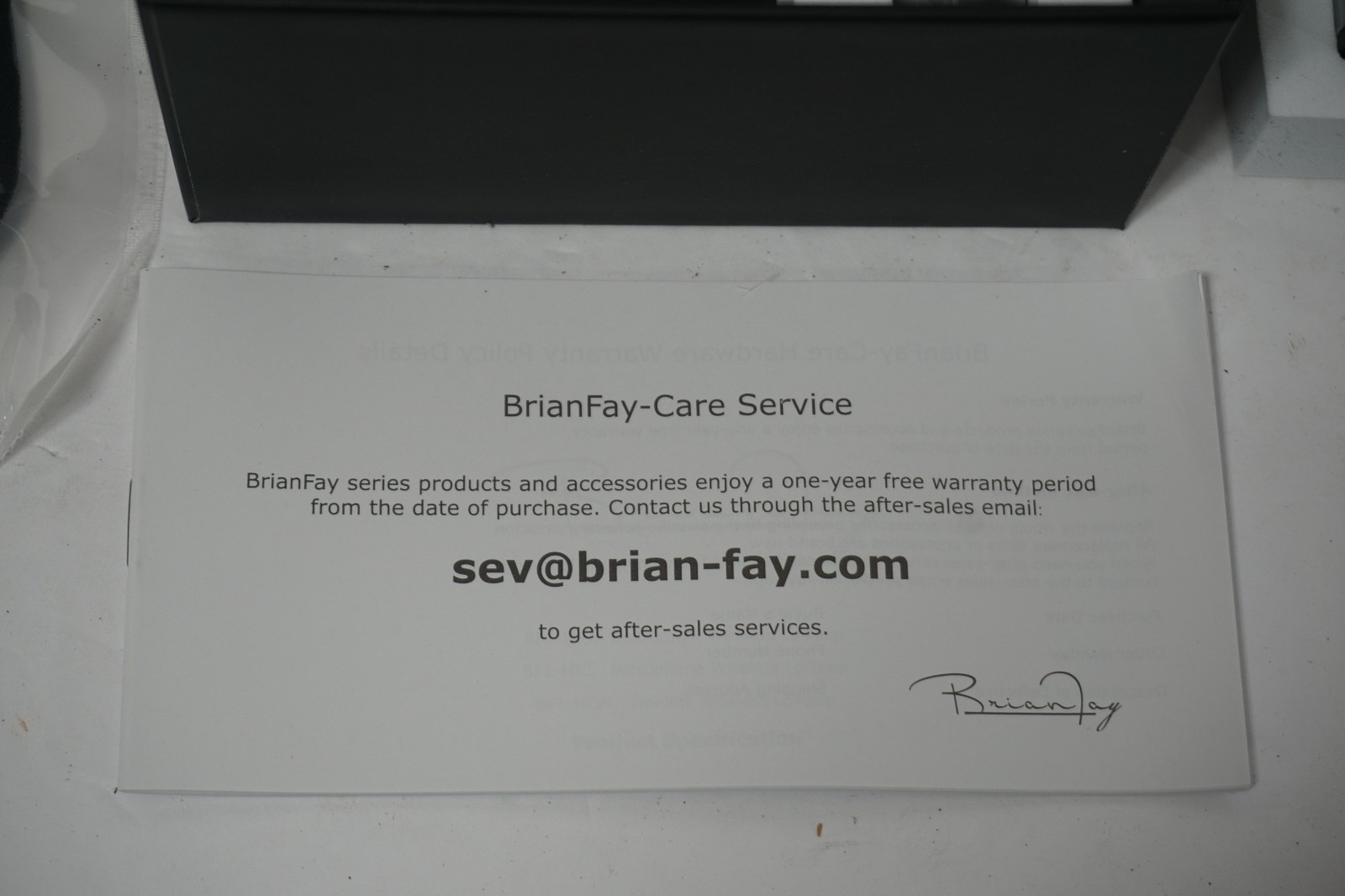 BrianFay BF1-MIC Wireless Lollipop Microphone w/ Charging Case – UHF Mic System