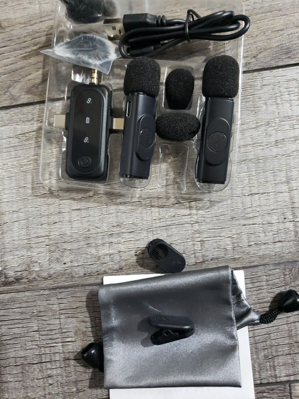 Wireless Lavalier Microphone Mini Mic for iPhone, Android, USB C, PC, Camera V..