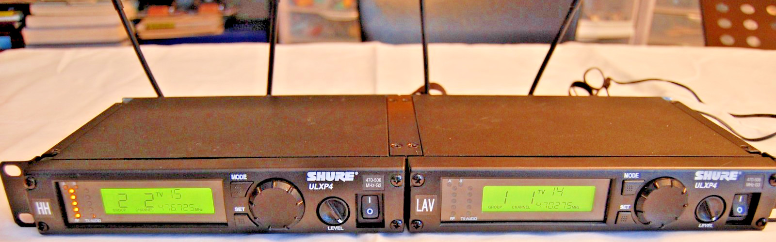 Shure ULXP4 Wireless Receivers & Wireless Mics Lav/Handheld