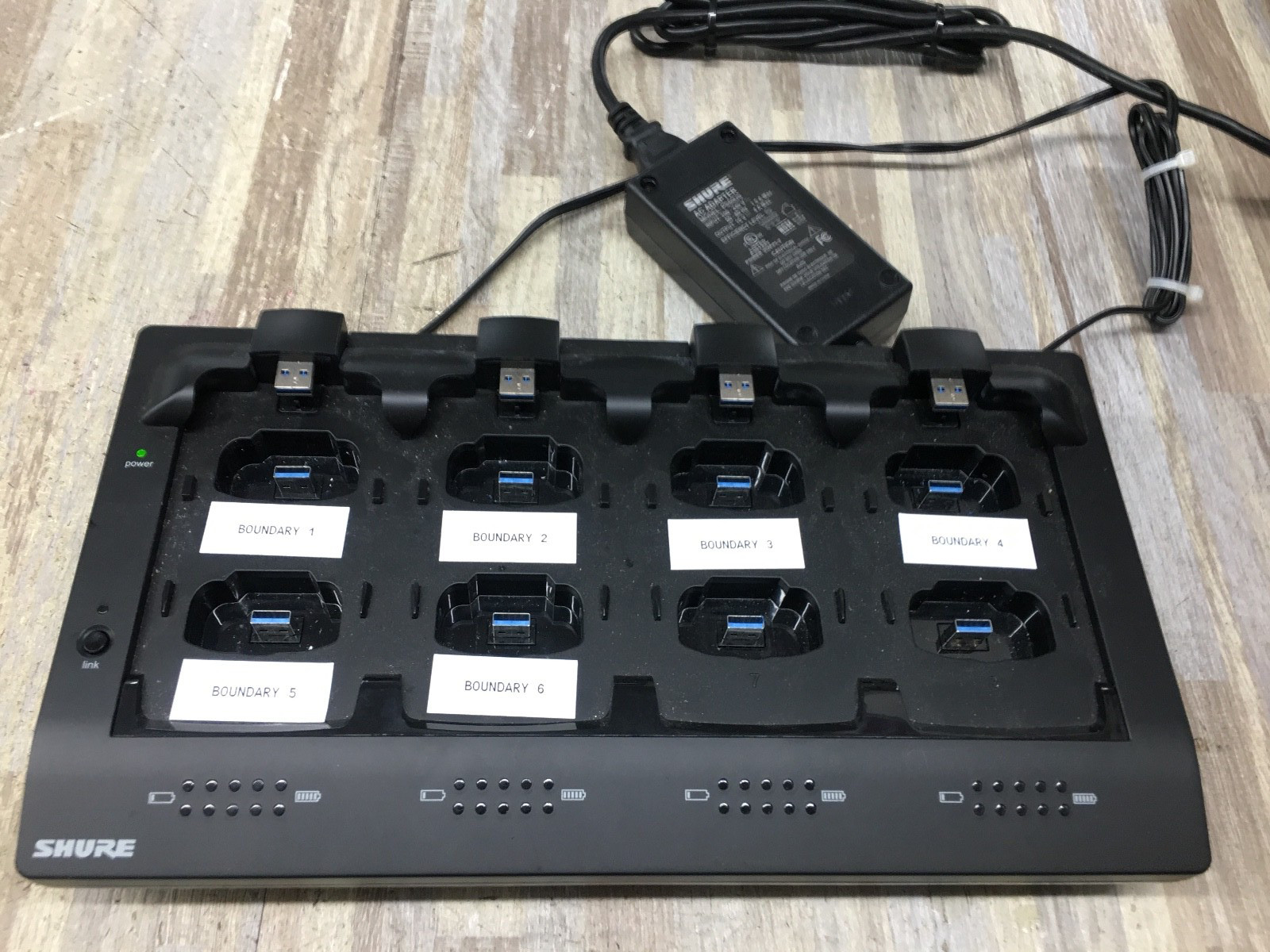 Shure MXWNCS8 8-Port Networked Charging Station with Power Adapter