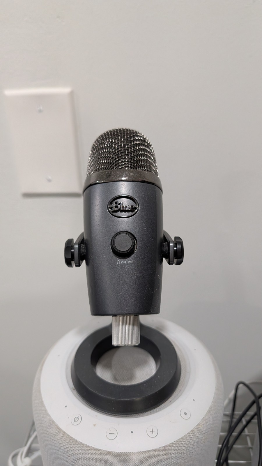 Logitech Yeti nano Condenser Cardioid Microphone – Blue