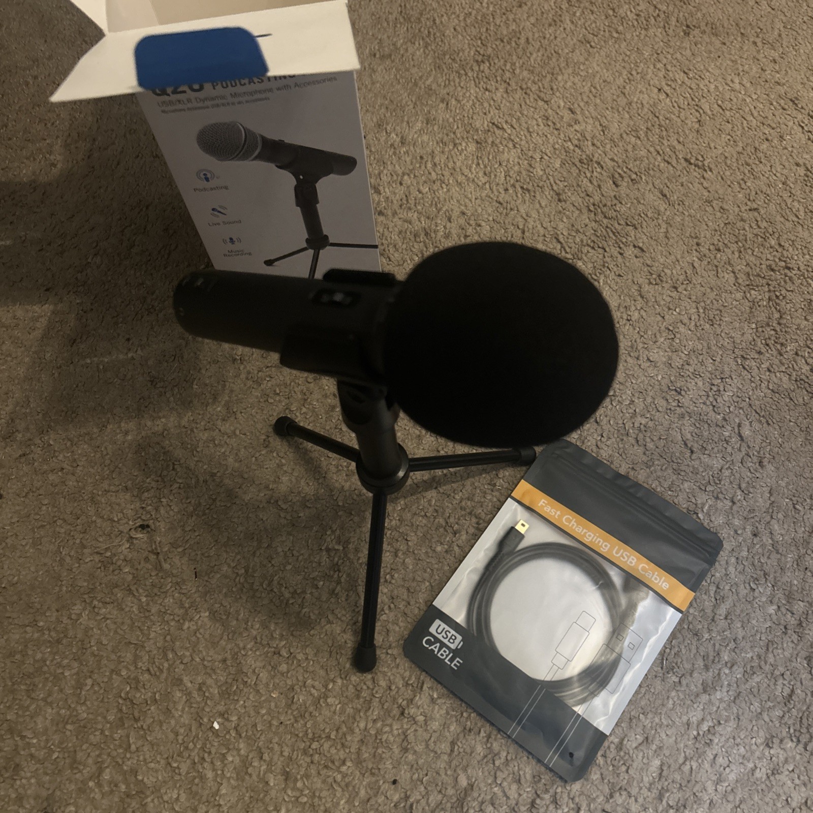 Samson Technologies Q2U USB Dynamic Microphone – SAQ2UTB