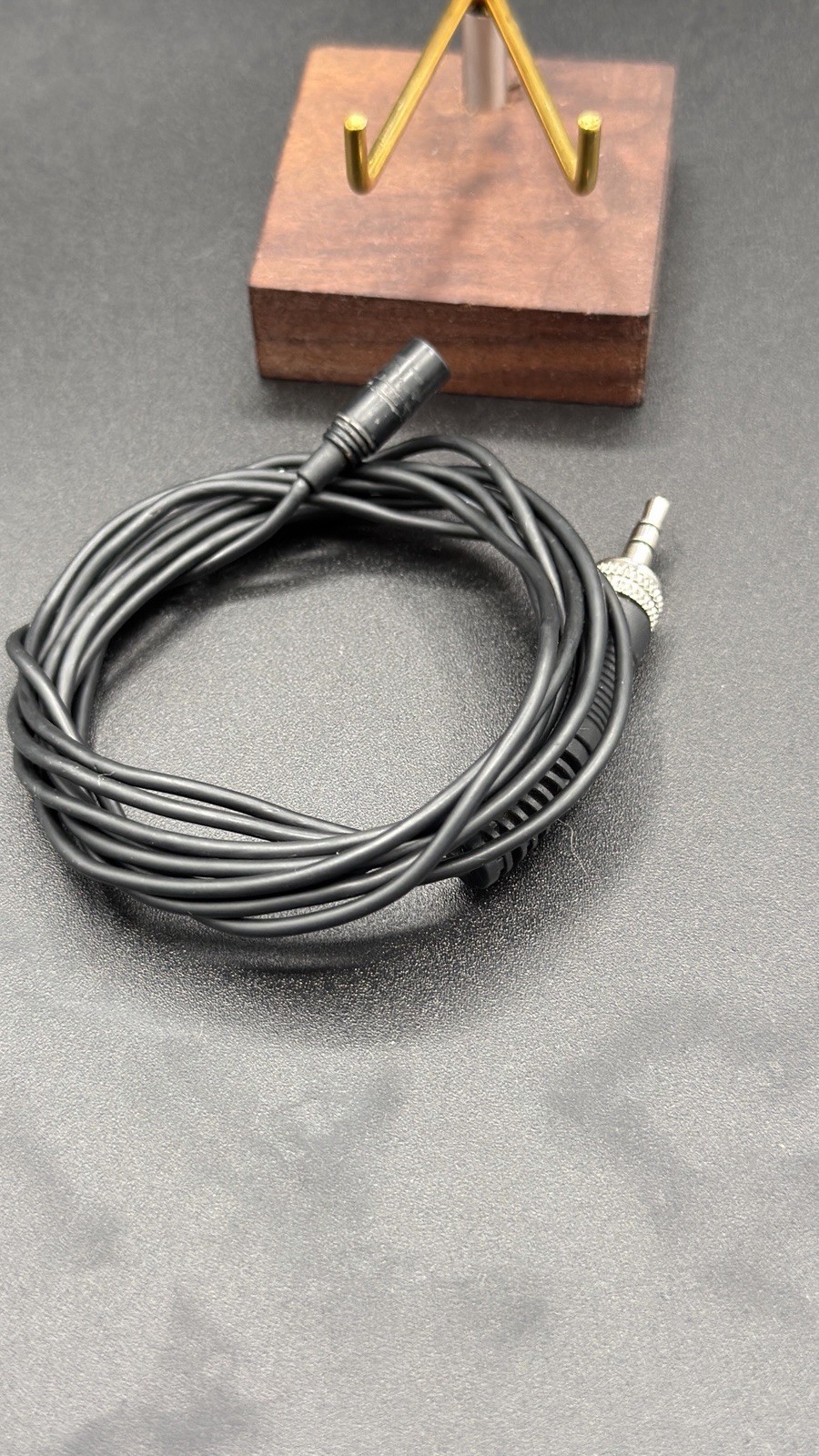 Sennheiser SK 500 G4 Transmitter 470-558MHz w/ ME 2 Lavalier Tested