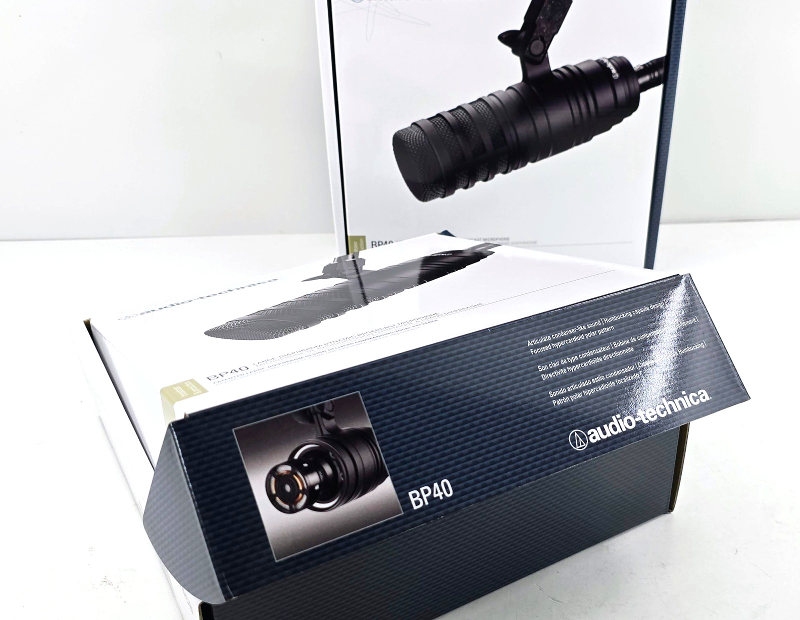 Audio-Technica BP40 Large-Diaphragm Dynamic Broadcast Vocal Microphone MEW