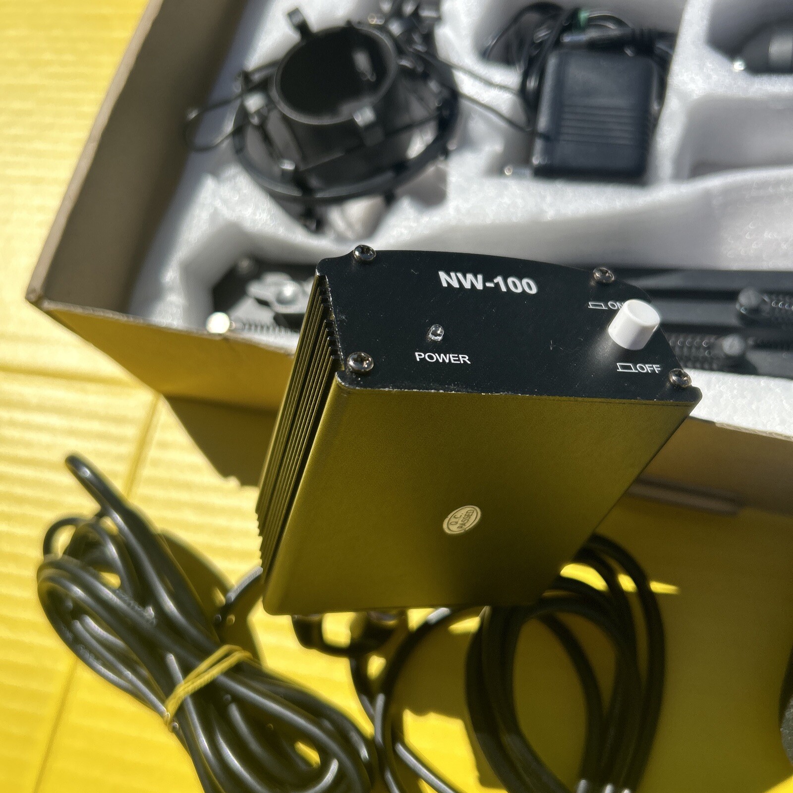 Neewer NW-100 Podcast Microphone Maono AU-A03 Arm Cables Basket Screen READ