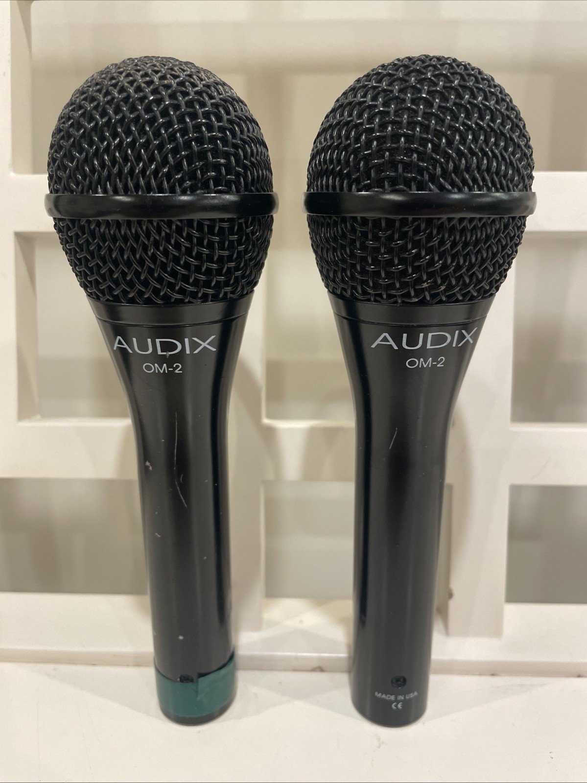 2-Audix OM2 Dynamic Handheld Vocal Microphones XLR Cardioid Live Stage Bk Used