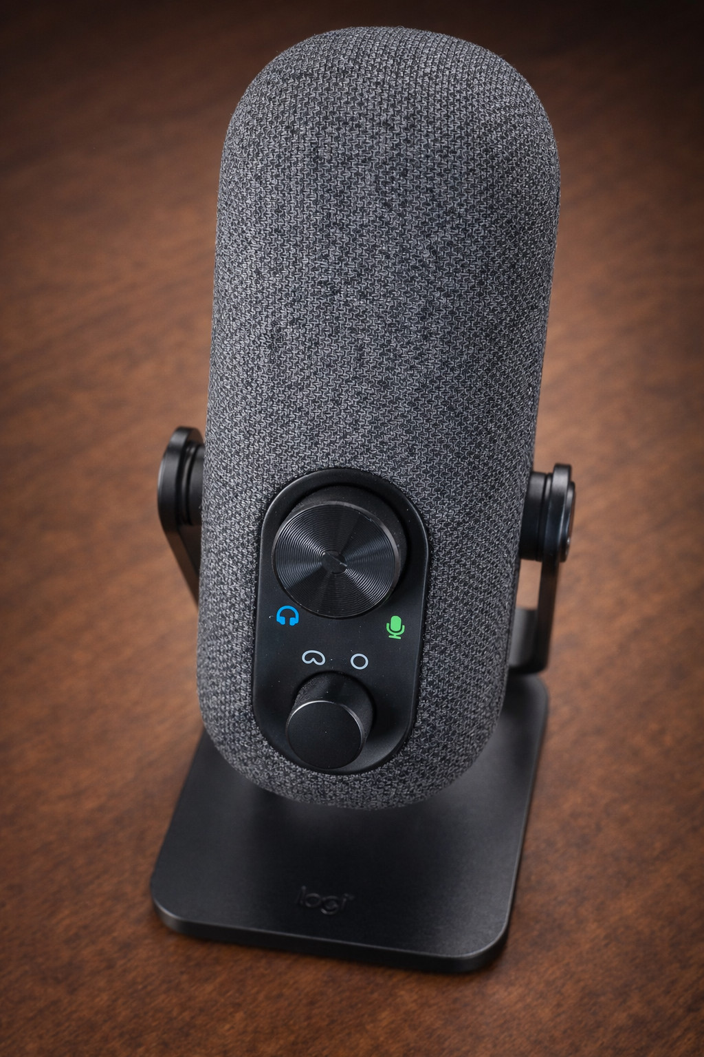 JLab Go Talk USB Microphone – Studio Quality Sound 🎙️ Plug & Play | Podcast
