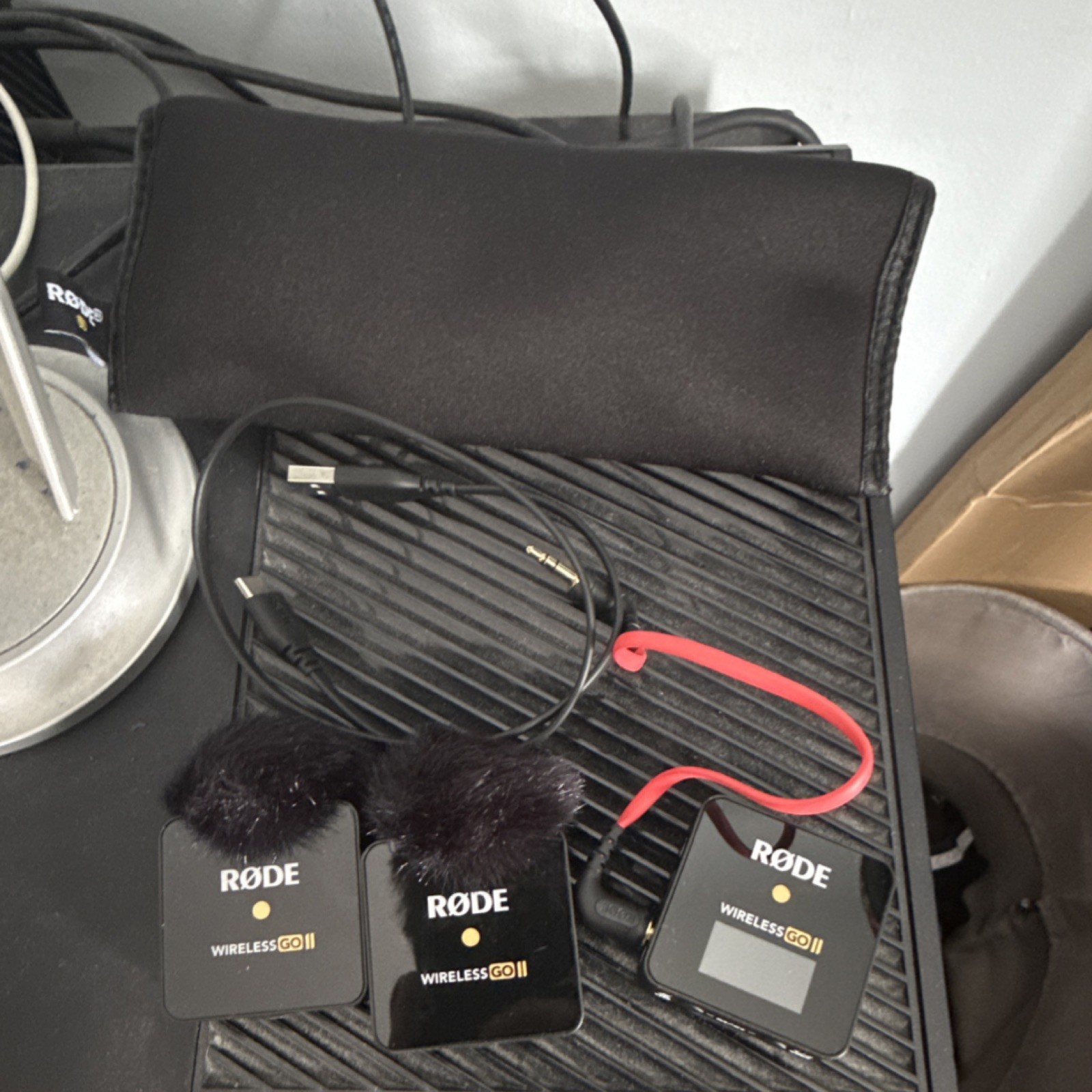 Rode Wireless GO II Microphone System Wireless USB-C w/ Transmitters, Receiver