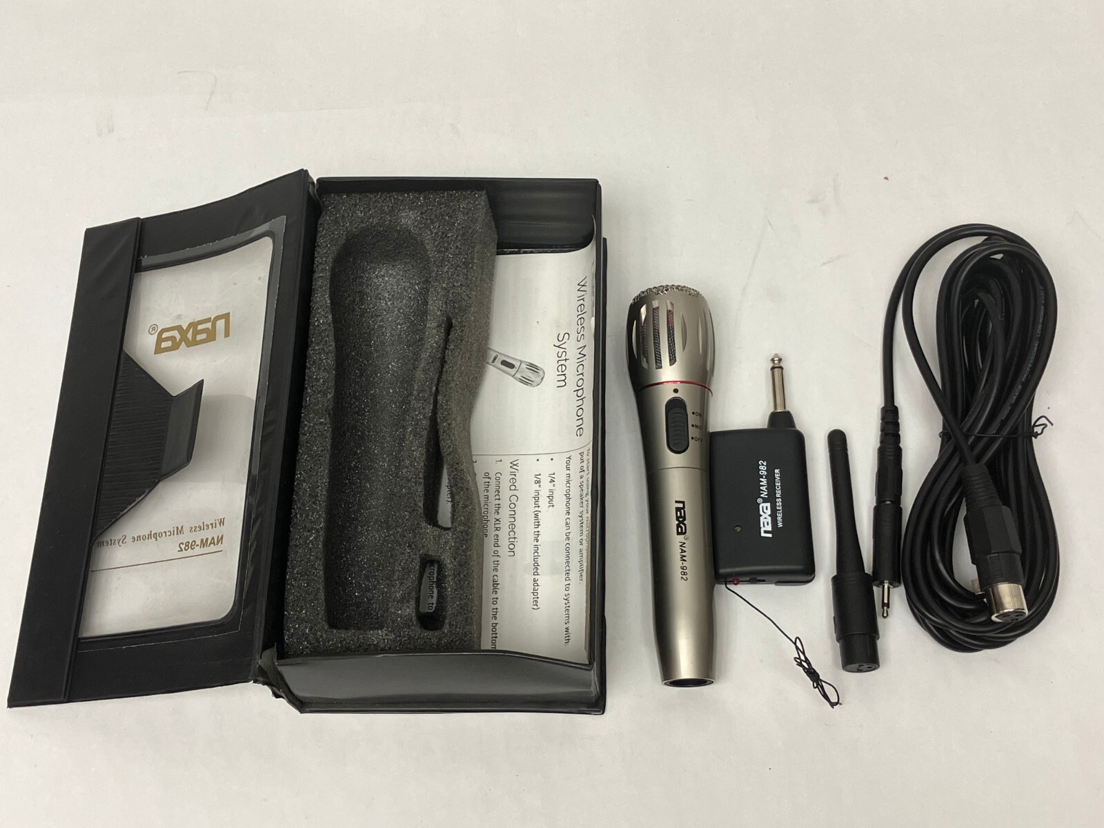 Used Naxa NAM-982 Wireless Dynamic Microphone System W/ Receiver And Case