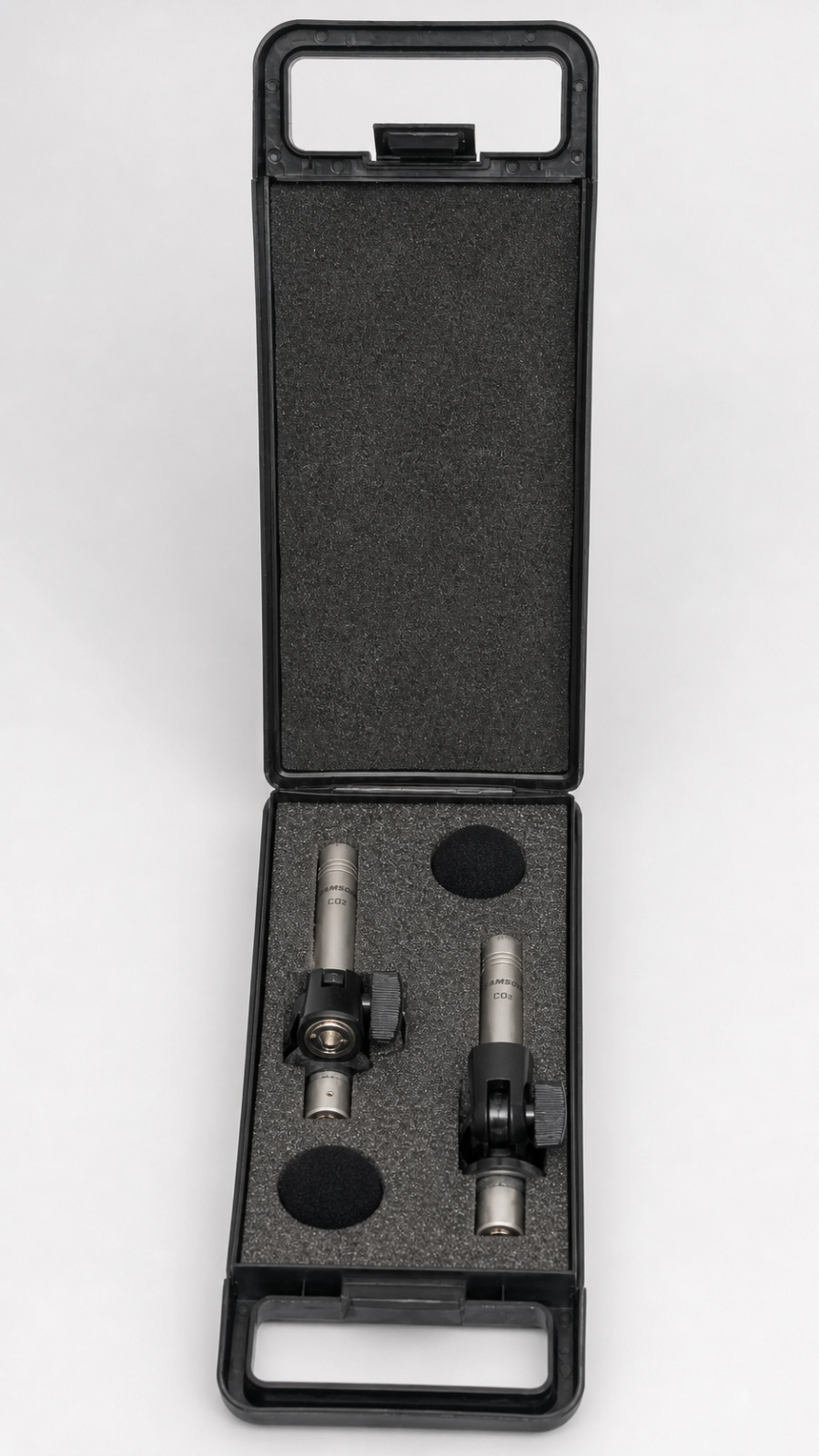 Samson C02 Matched Pair Pencil Condenser Microphones Studio Recording w/ Case