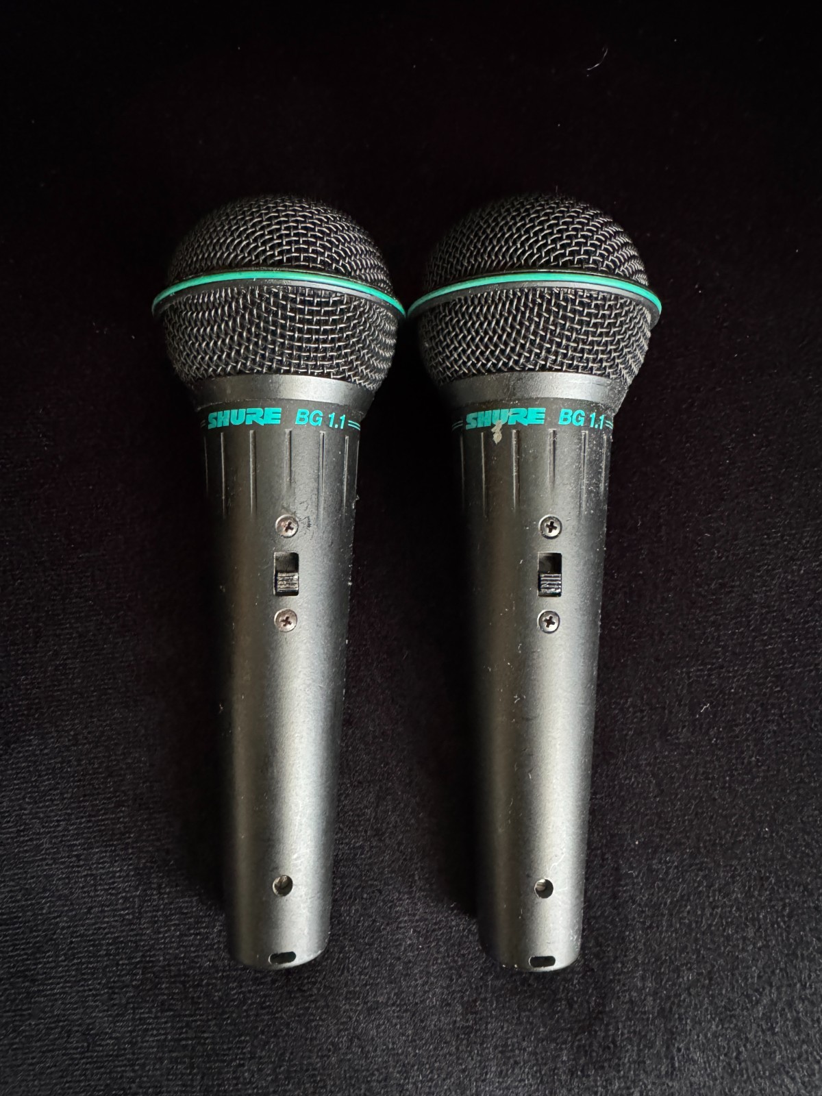 Set of 2 Shure BG 1.1 Cardioid Dynamic Microphone – Working