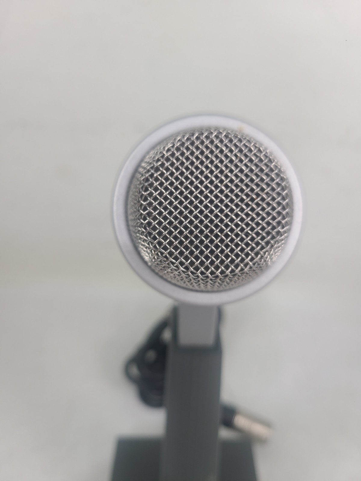 Shure 522 Dynamic Unidirectional Desktop Microphone Stand Impedance (TESTED)