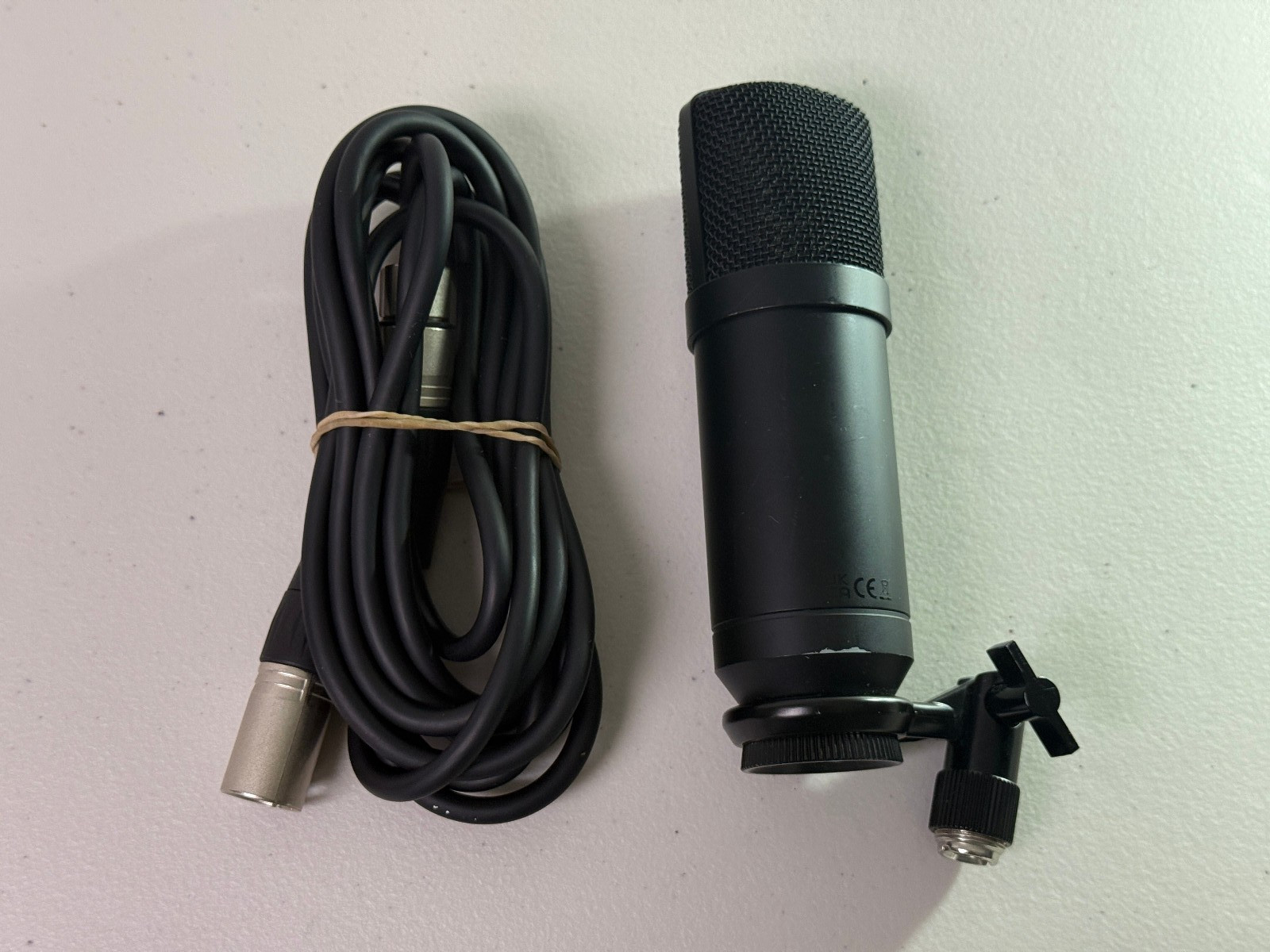 Universal Audio Volt 2 Condenser Microphone with Cord