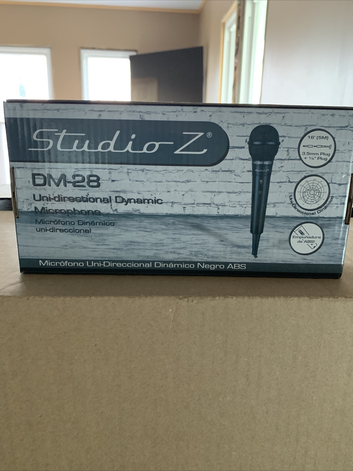 Studio Z DM-28 Black ABS Uni-directional Dynamic Microphone