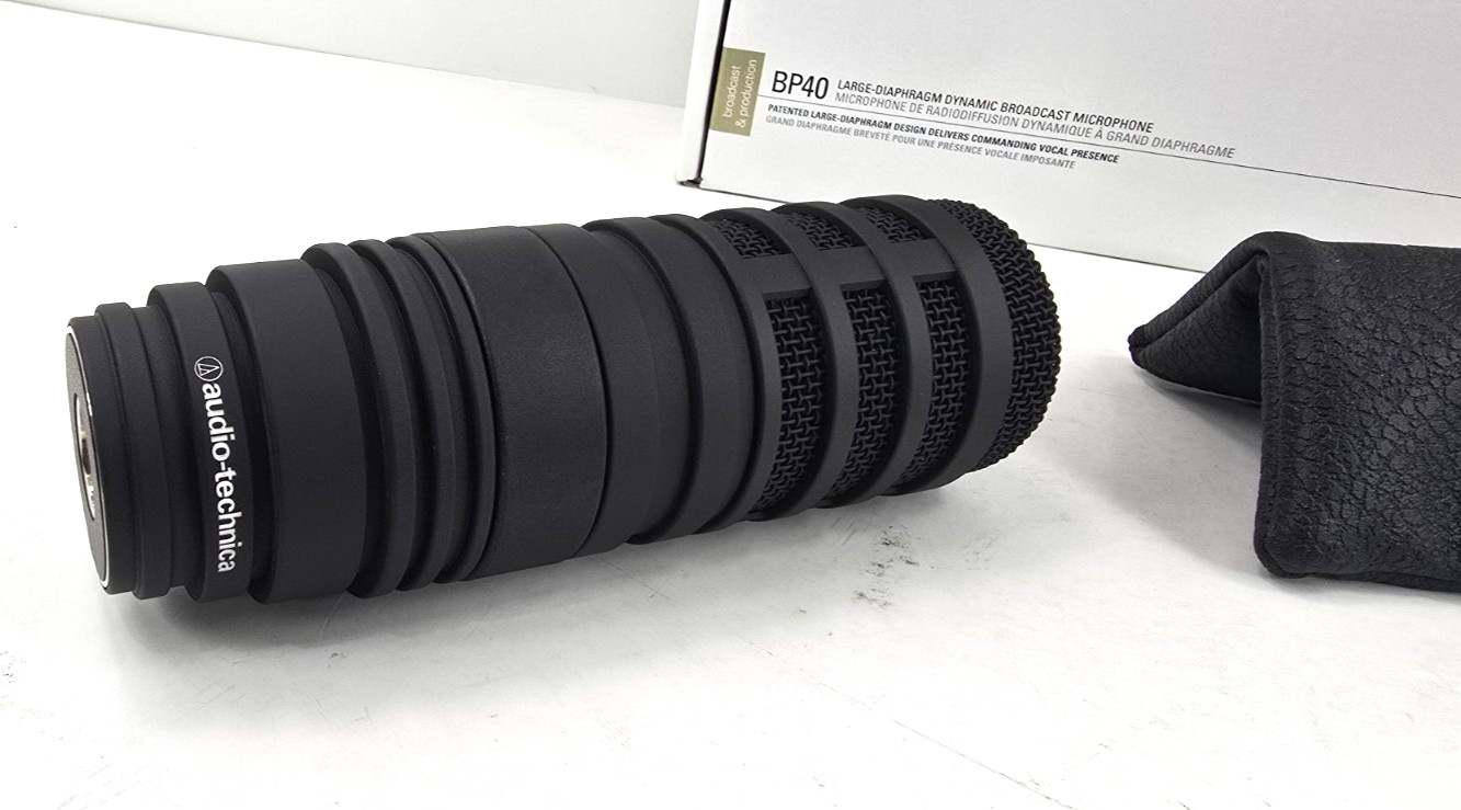 Audio-Technica BP40 Large-Diaphragm Dynamic Broadcast Vocal Microphone MEW