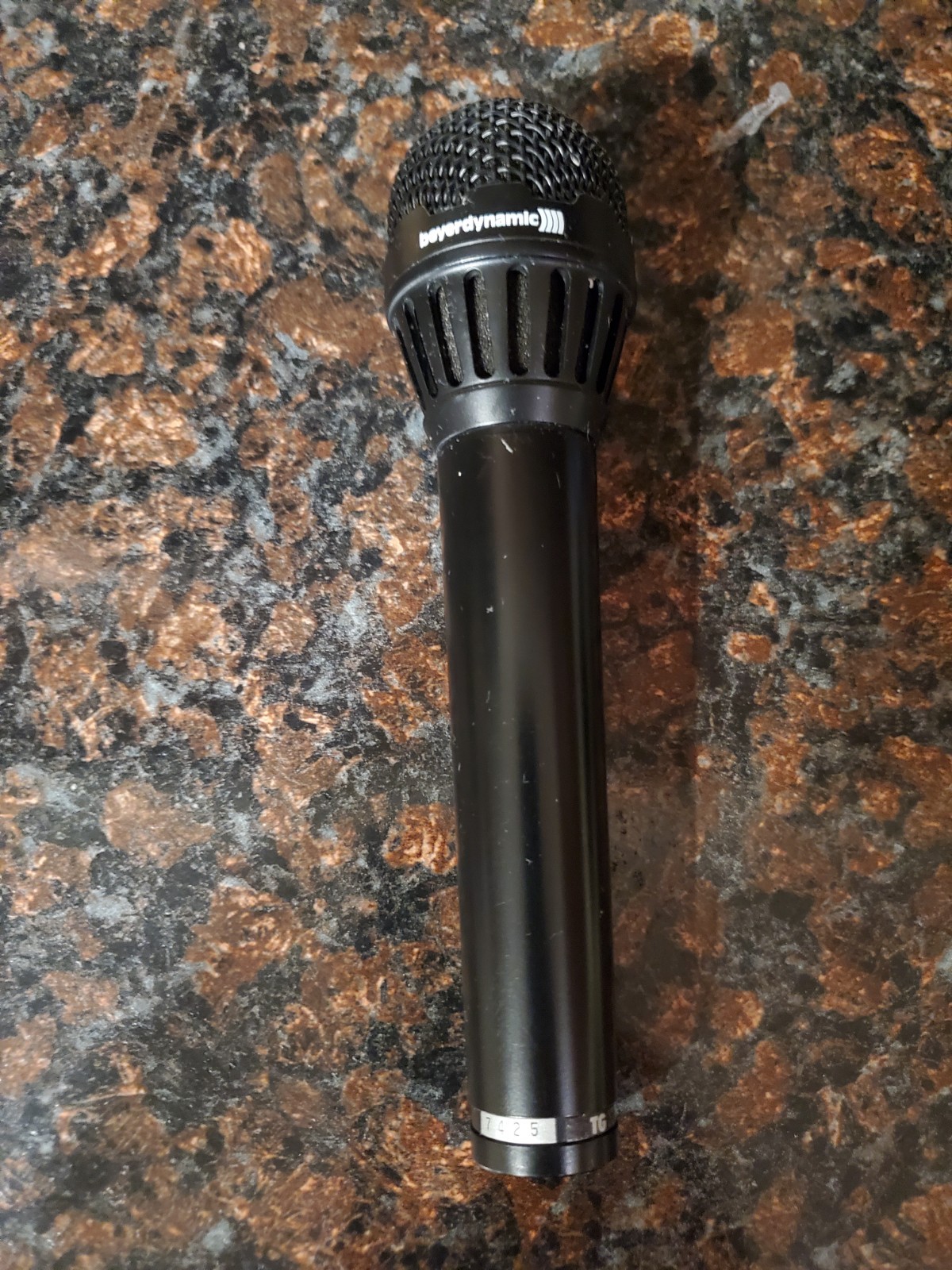 beyerdynamic microphone TG X180
