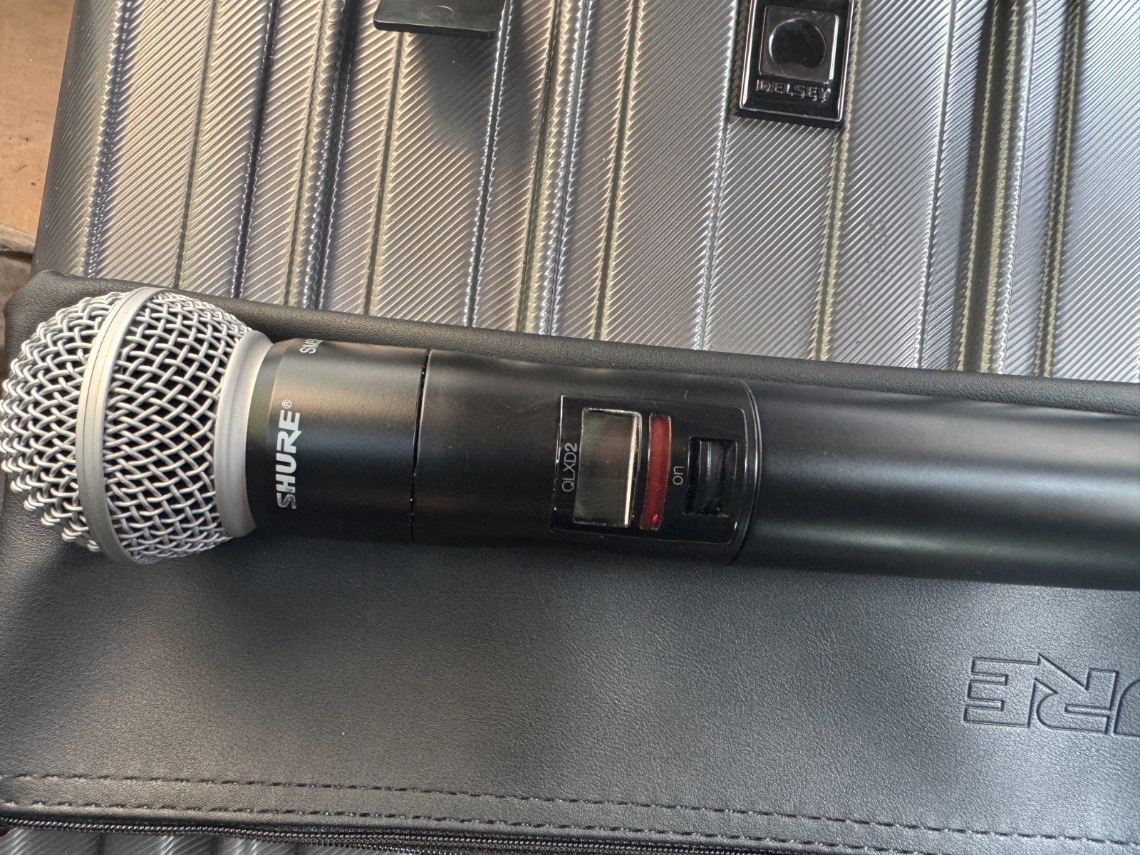 Shure QLXD2/SM58 Wireless Handheld Microphone Transmitter – G50 Band