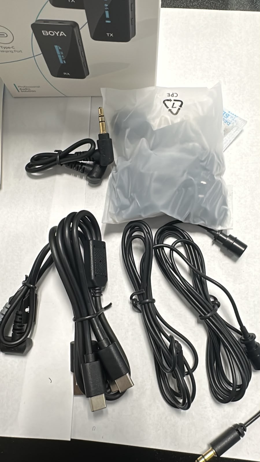 BOYA BY-XM6-S2 2.4GHz Wireless Microphone System for Camera Smartphone PC