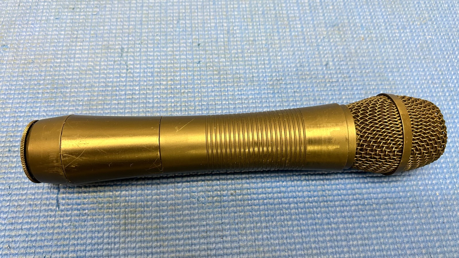 LECTROSONICS UT195-87 541.300MHz WIRELESS MICROPHONE