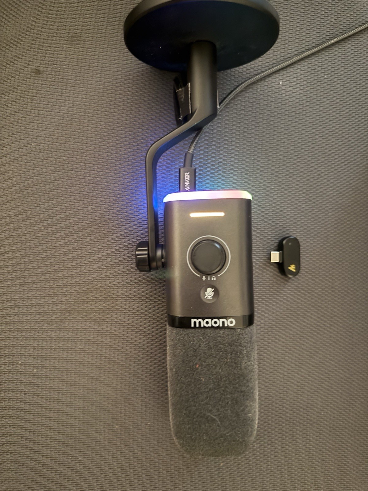 Maono PD100W Wireless USBC Dynamic Studio Microphone. For Windows/Console/iOS