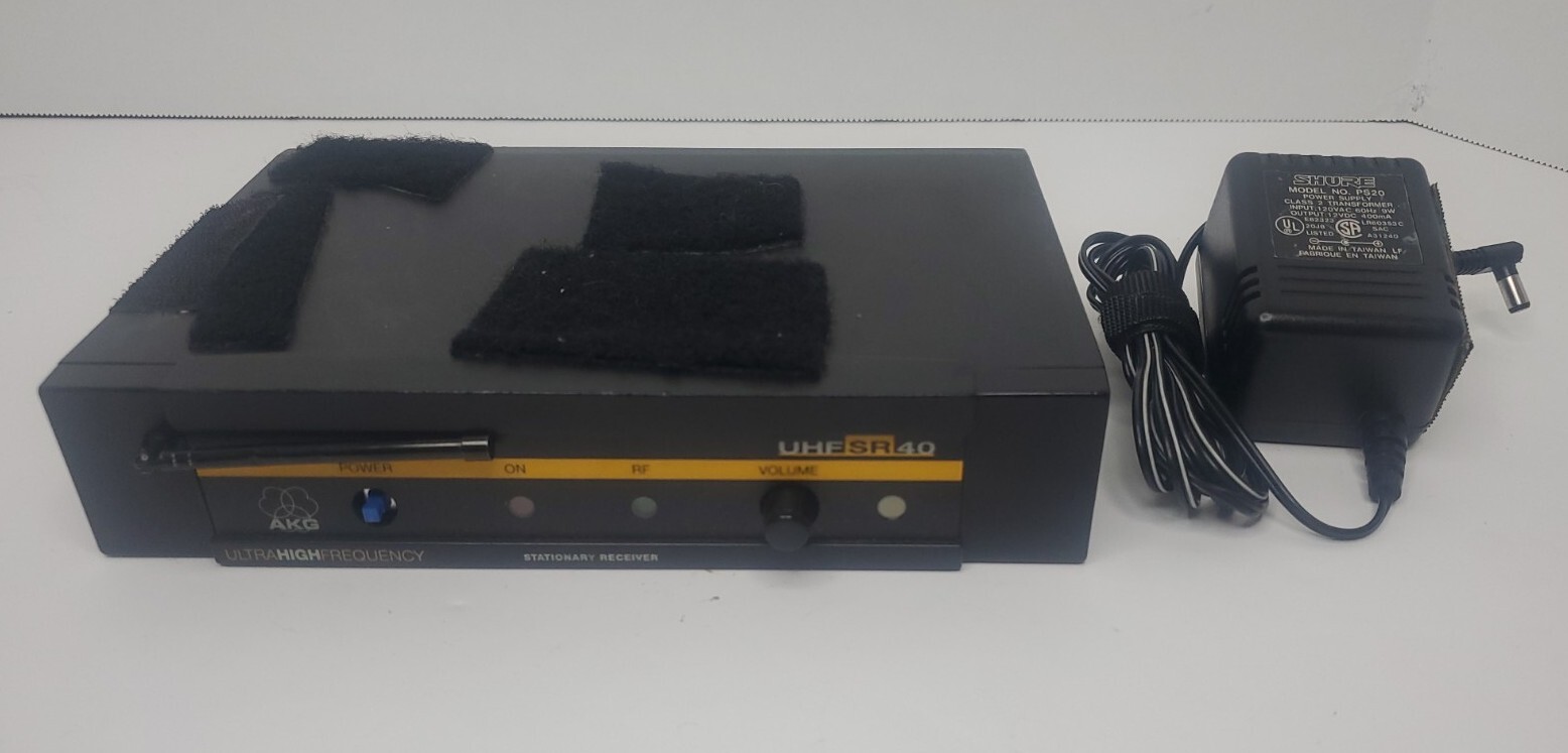 AKG UHF SR40 Wireless Receiver 750.900 MHz [UNTESTED] [POWERS ON]