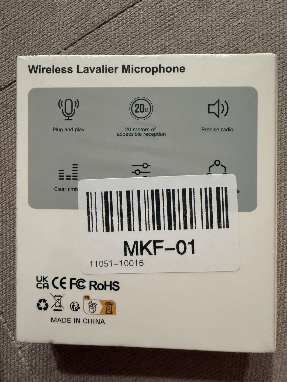 2 Packs Wireless Lavalier Microphone Audio Video Recording Mini for iPhone iPad