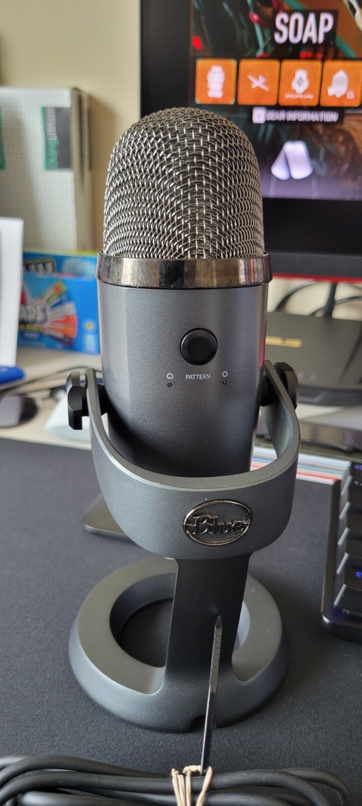 Logitech Yeti nano Condenser Cardioid Microphone – Blackout
