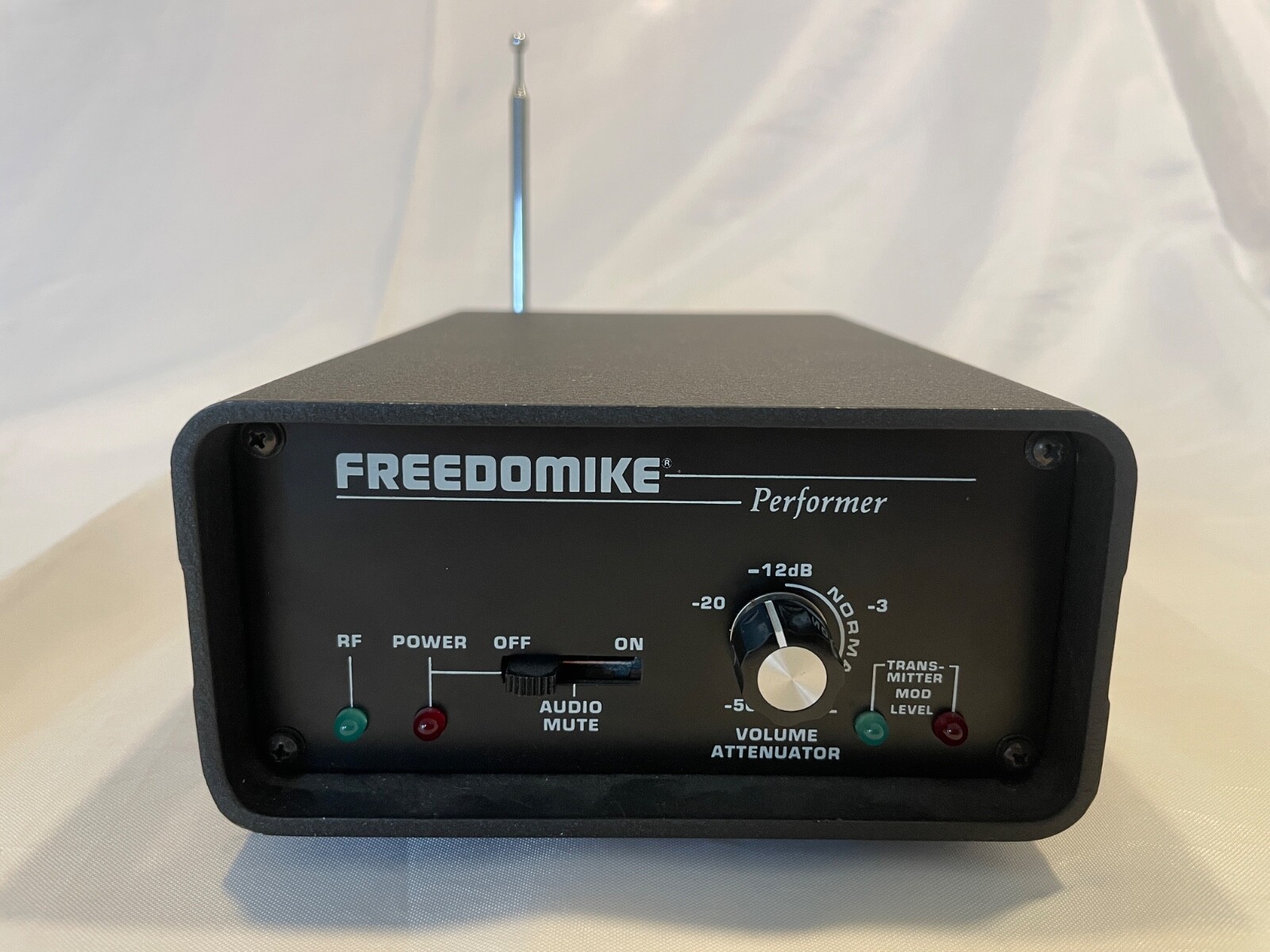Lectrosonics FREEDOMIKE R170 VHF Wireless Receiver w/ non original Power Supply