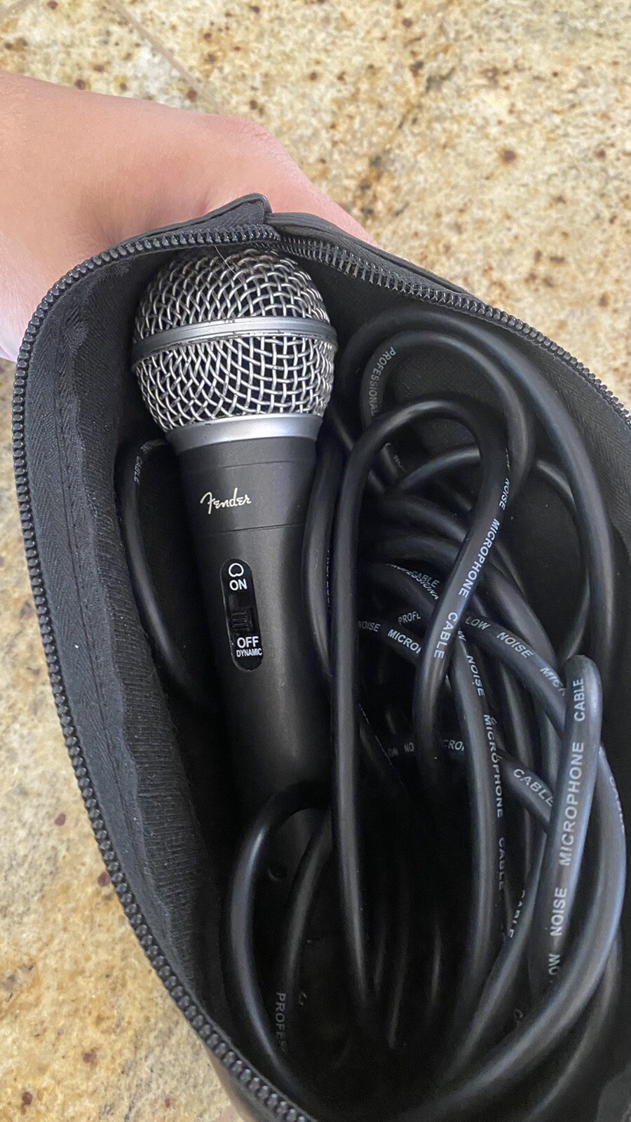 Fender P-52S Microphone Kit Missing Pin Please Check Description