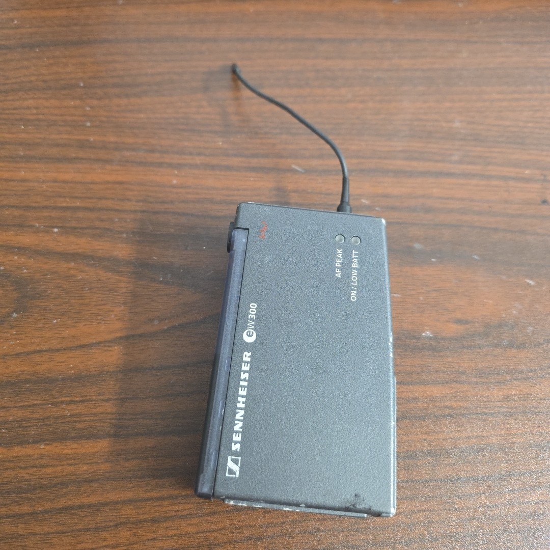 Sennheiser Bodypack Transmitter EW 300 630-662 MHz SK 300 Used #3