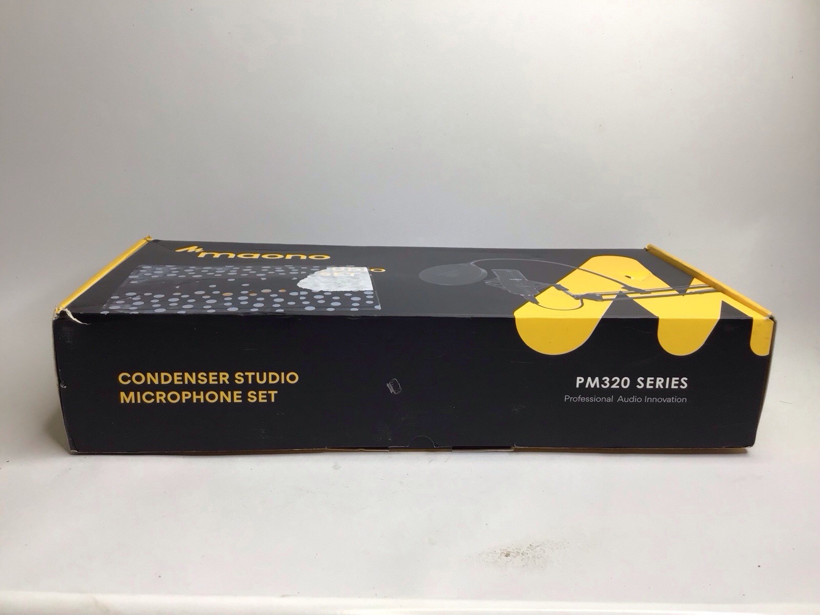 Maono Condenser Studio Microphone Set Professional Audio PM 320 Series NOB