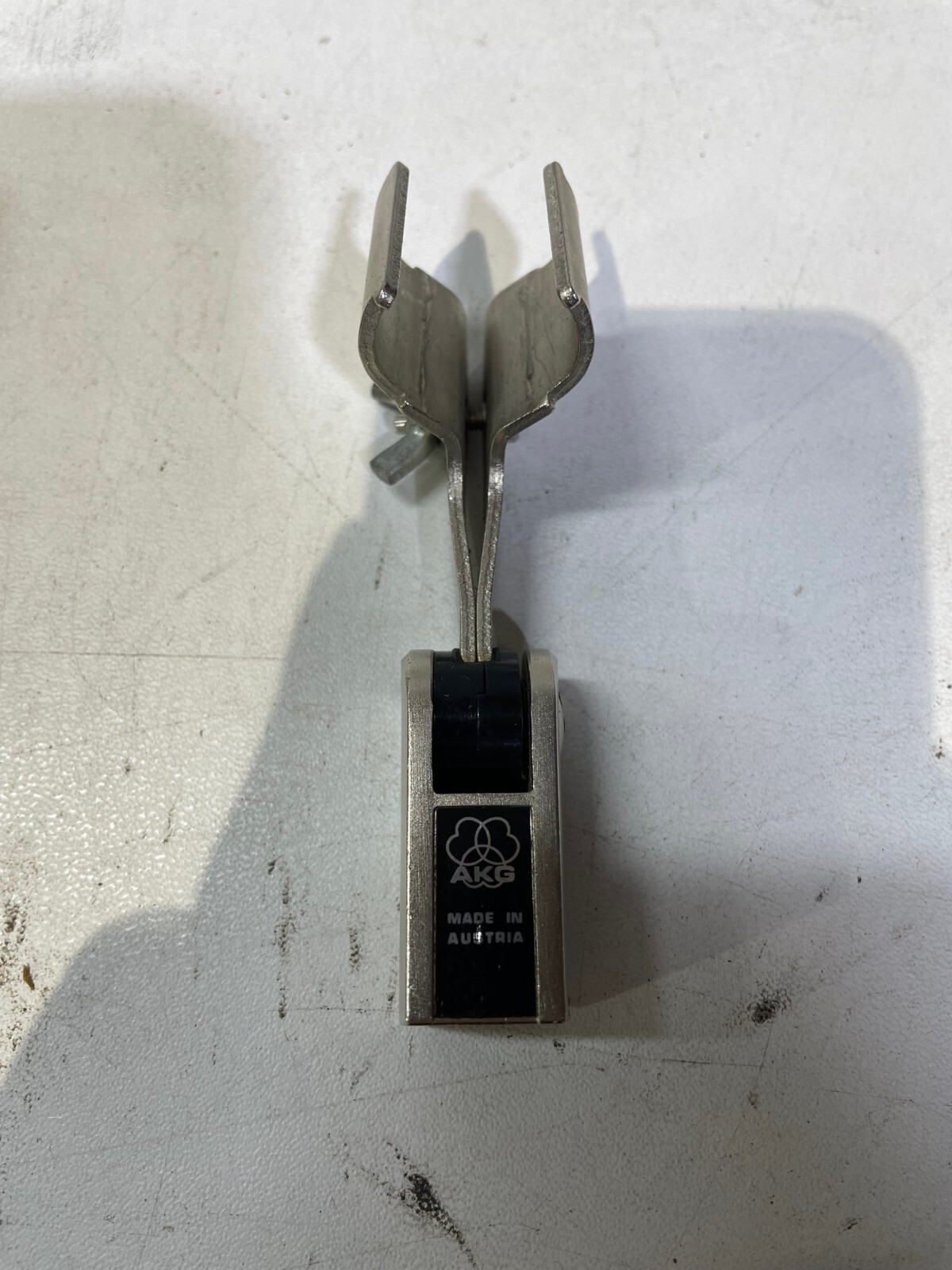1 x AKG C414EB 4 Pattern Condenser Microphone Vintage Rare with Case and clip