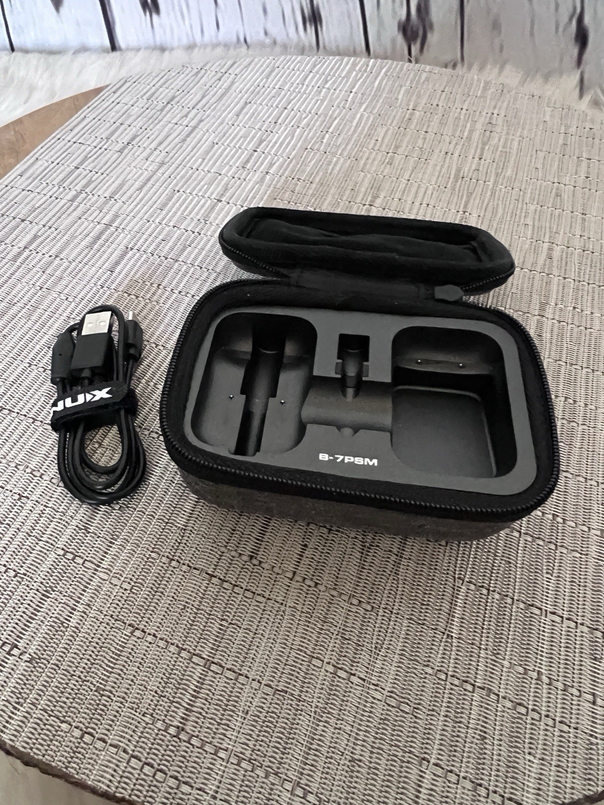 NUX B-7PSM 5.8GHz In Ear Wireless Charging Case ONLY