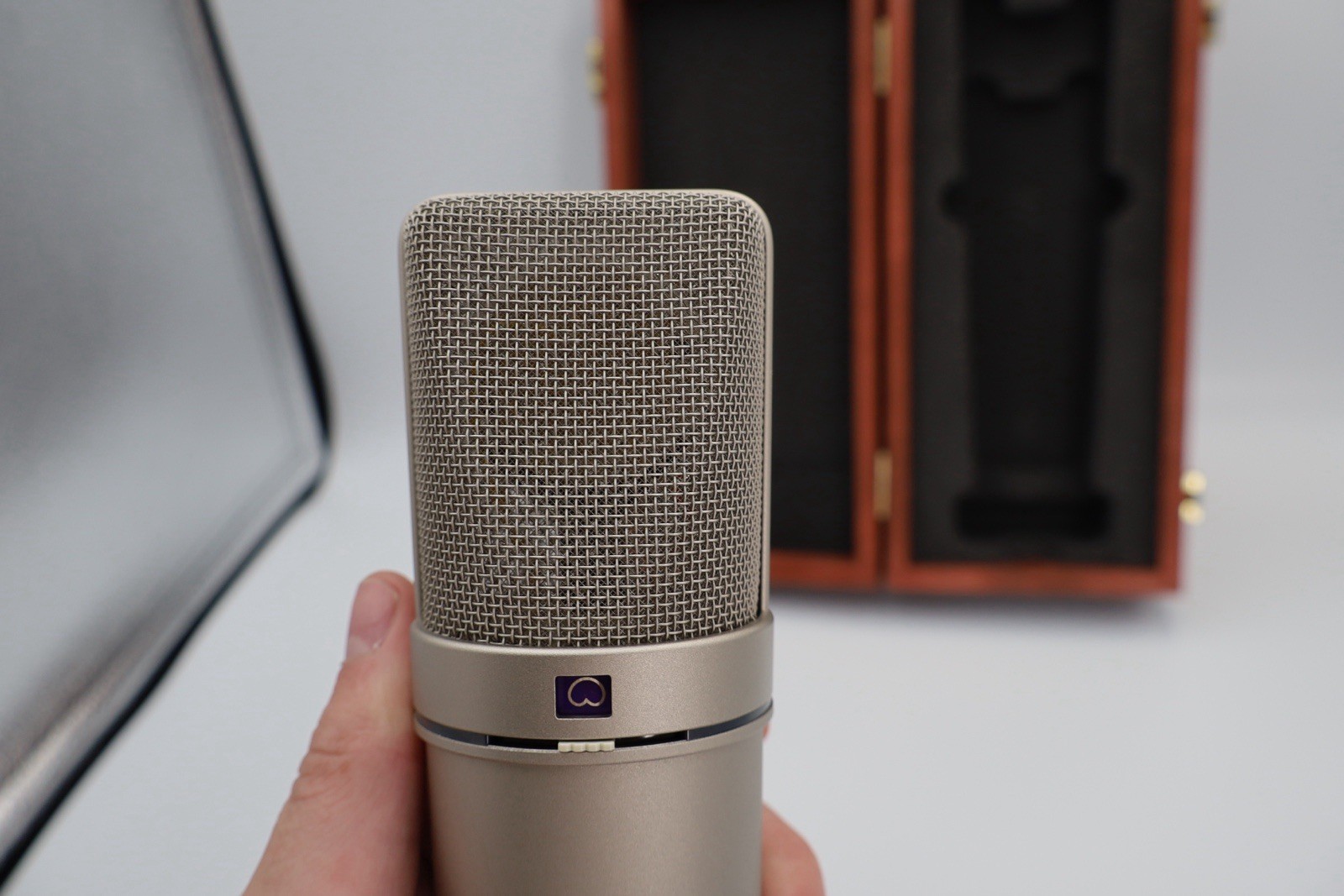 Neumann U87 Ai Wired Condenser Microphone With Box