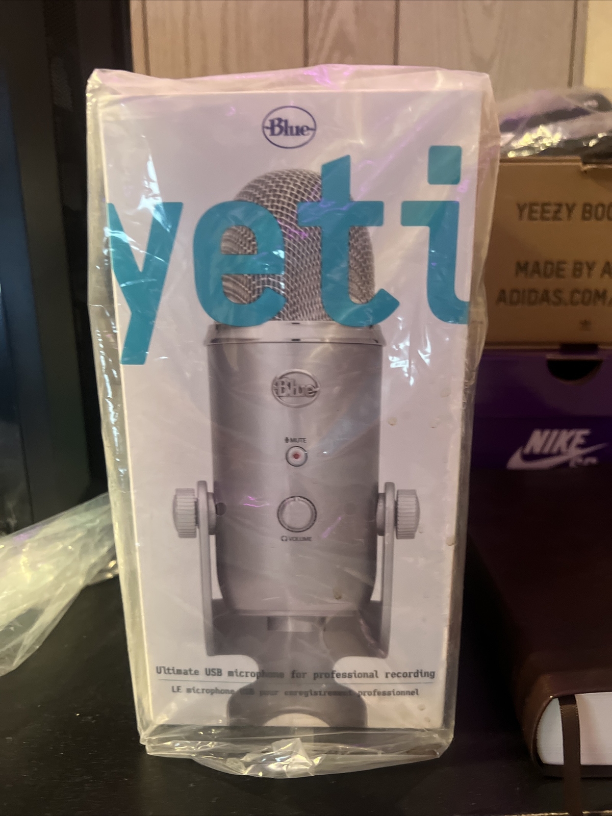 Blue 6123112 Microphone – Silver