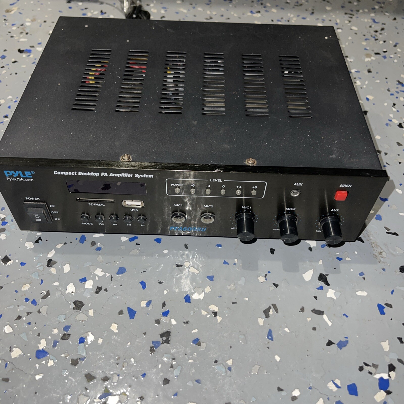 Pyle PFA600BU Wireless Bluetooth Amplifier Compact PA Speaker And Mic Receiver