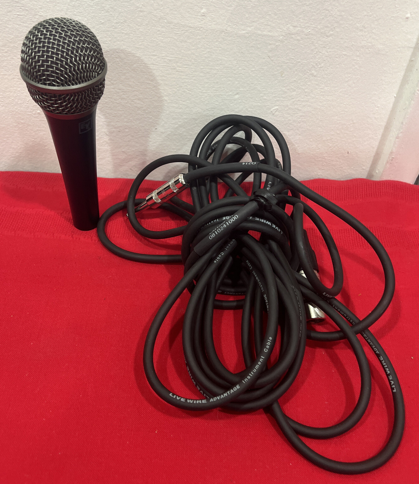 EV Electro Voice Cobalt Co9 Mic Instrument Dynamic Microphone and 1 15ft Cable