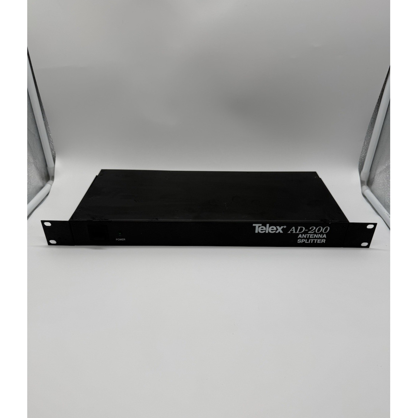 TELEX AD-200 AMPLIFIED BROADBAND VHF ANTENNA SPLITTER NO POWER CORD