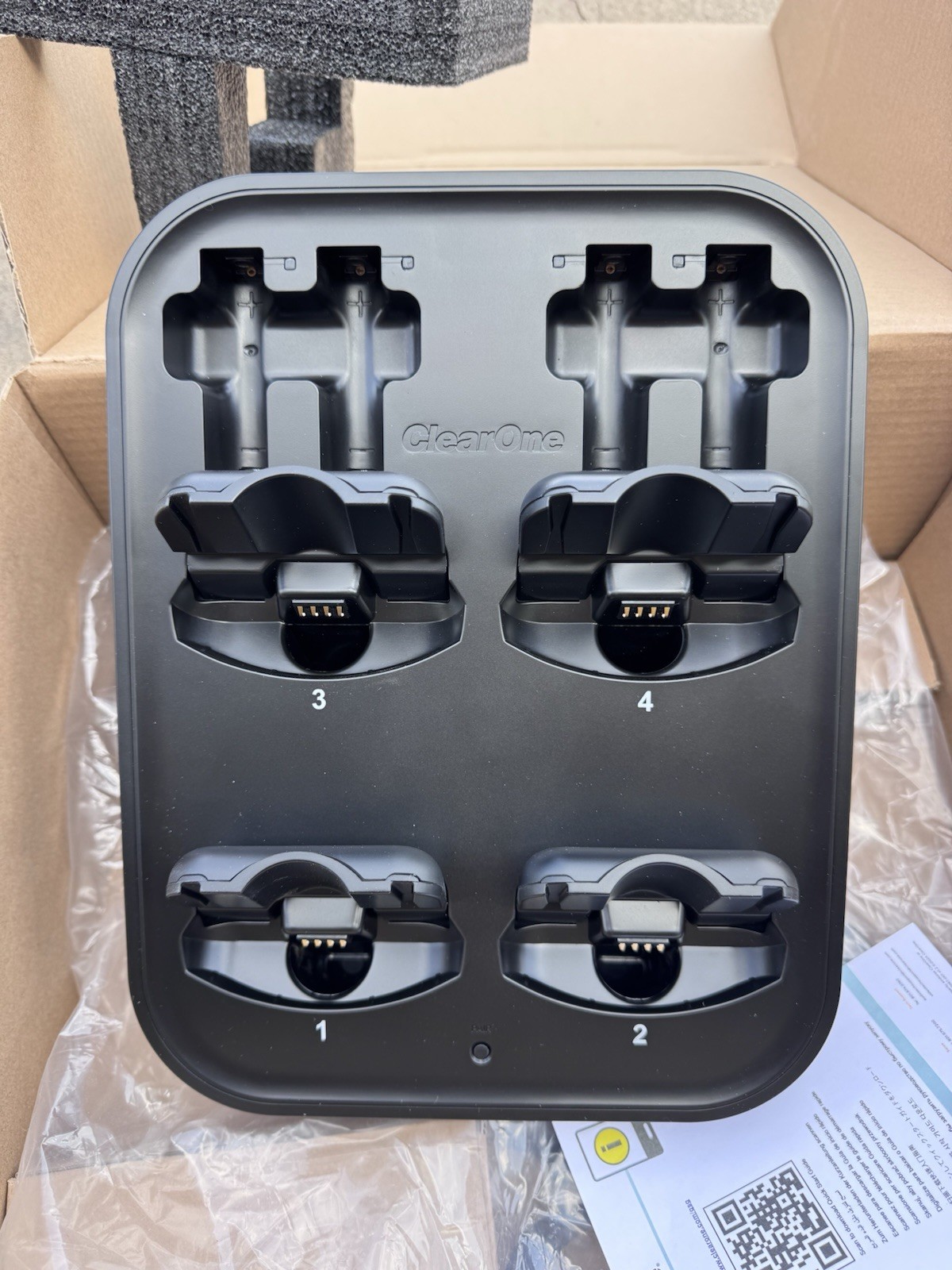 ClearOne Dialog UVHF Charger Dock 4-Bay 860-6303-002 NEW Open Box