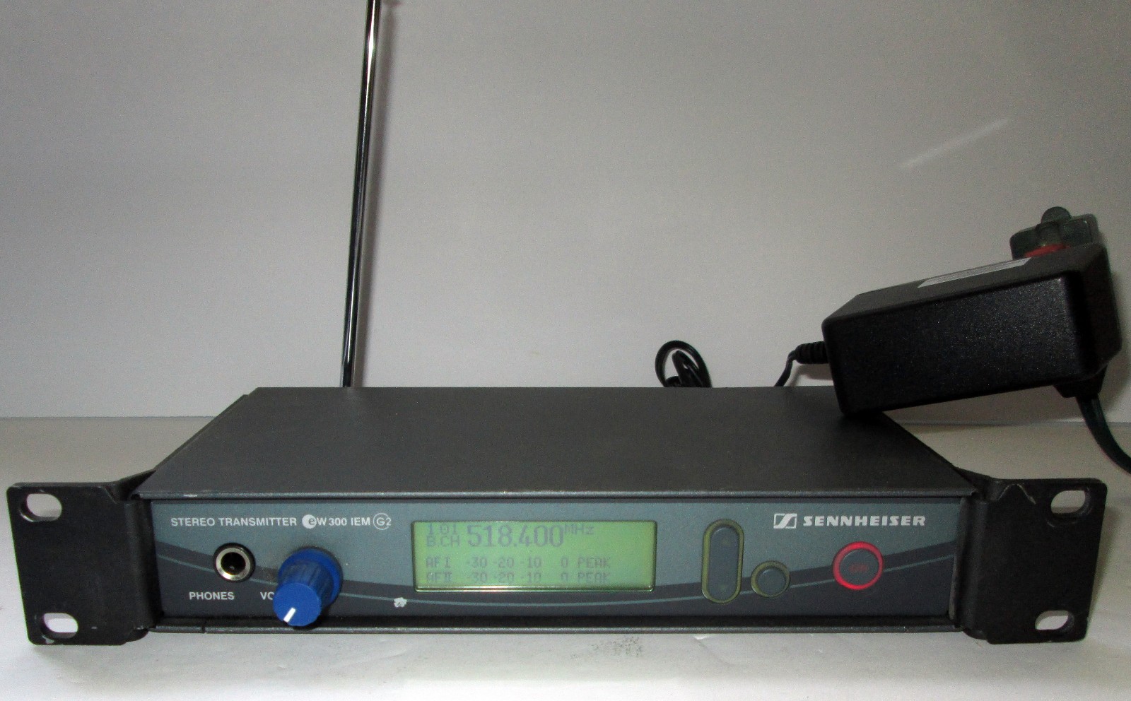SENNHEISER SR 300 G2 A Band 518-554 MHz IEM Wireless Transmitter